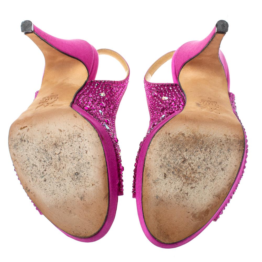 Pink Gina Fuchsia Jewel Embellished Slingback Open Toe Platform Sandals Size 38 For Sale