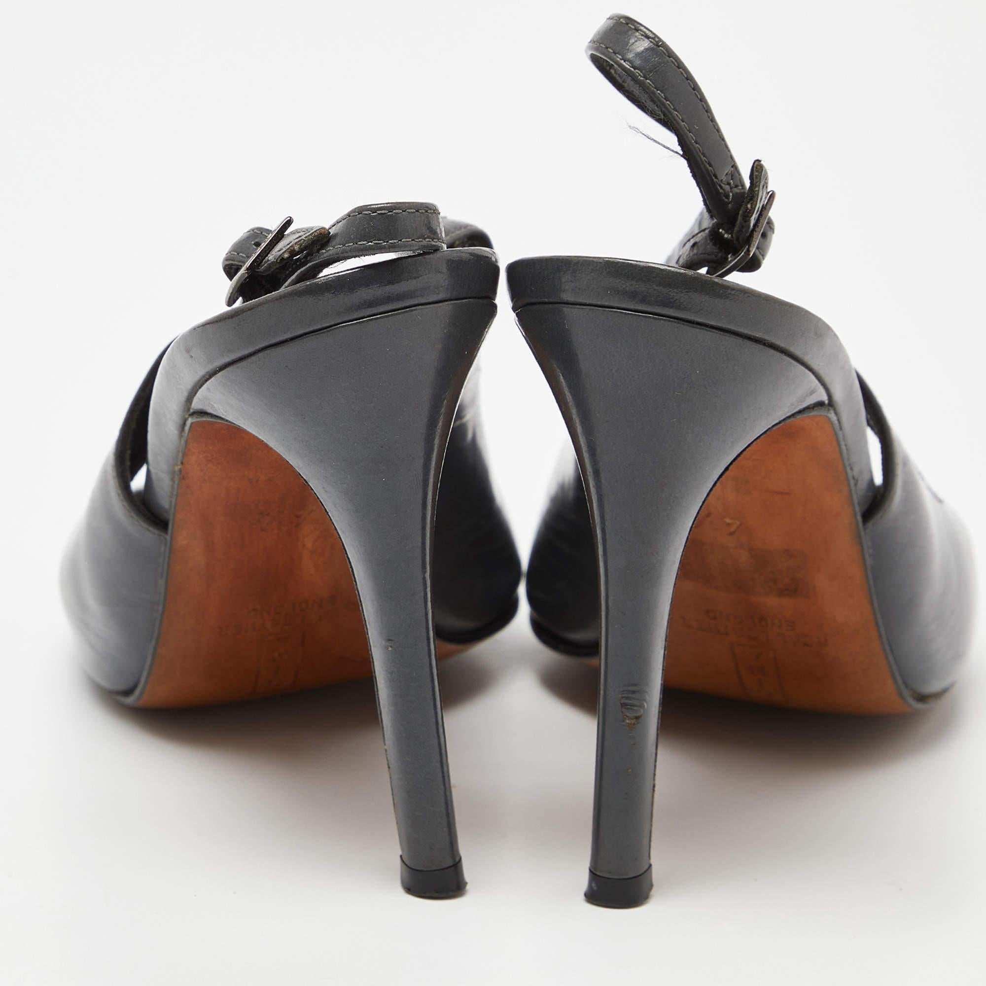 Women's Gina Grey Leather Open Toe Slingback Sandals Size 37.5 For Sale