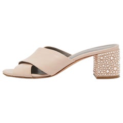 Gina Sandalias de piel rosa claro con tacón adornado con cristales talla 37