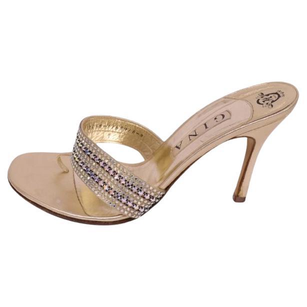Gina - EU 41 / UK 8 im Angebot