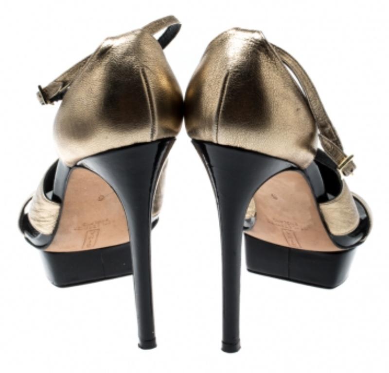 Women's Gina Metallic Gold Leather T Strap Platform Sandals Size 39