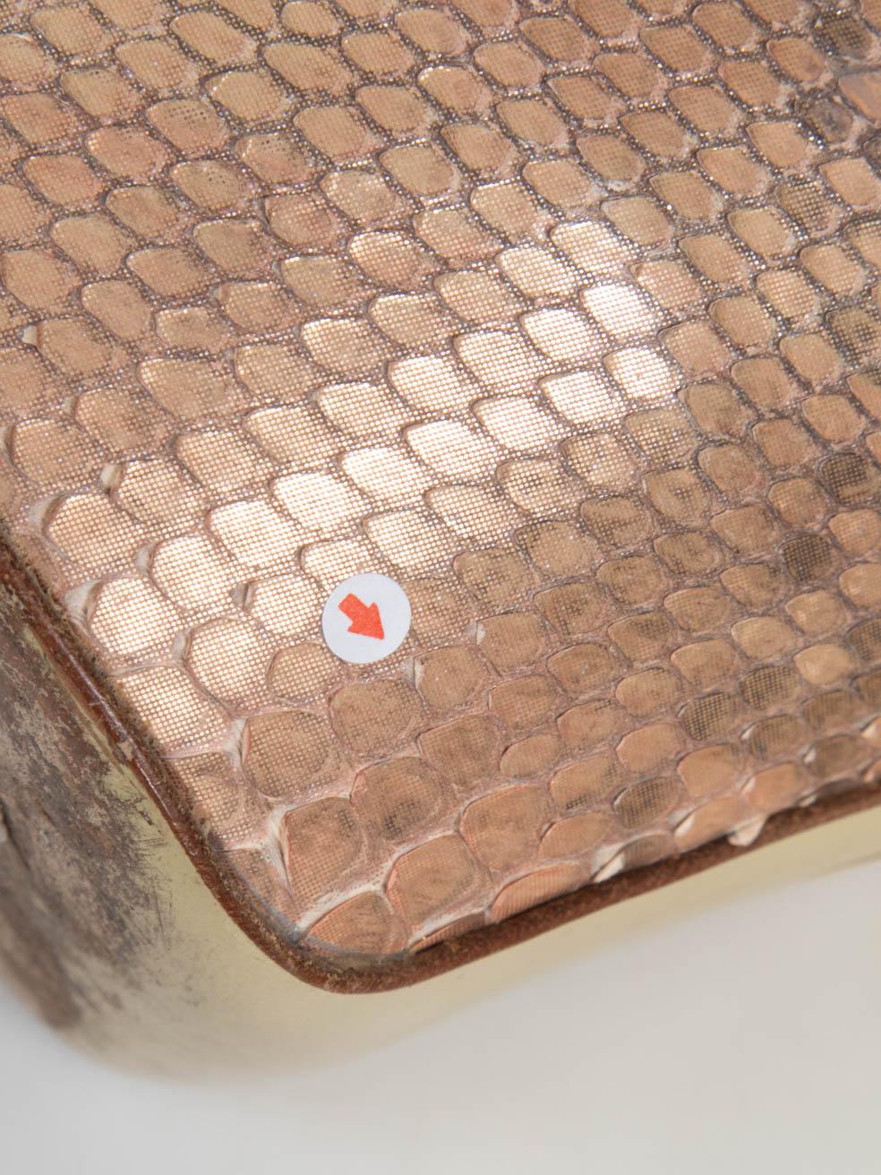 Gina Zapatos de tacón de piel de serpiente rosa metalizada talla UK 6 en venta 1