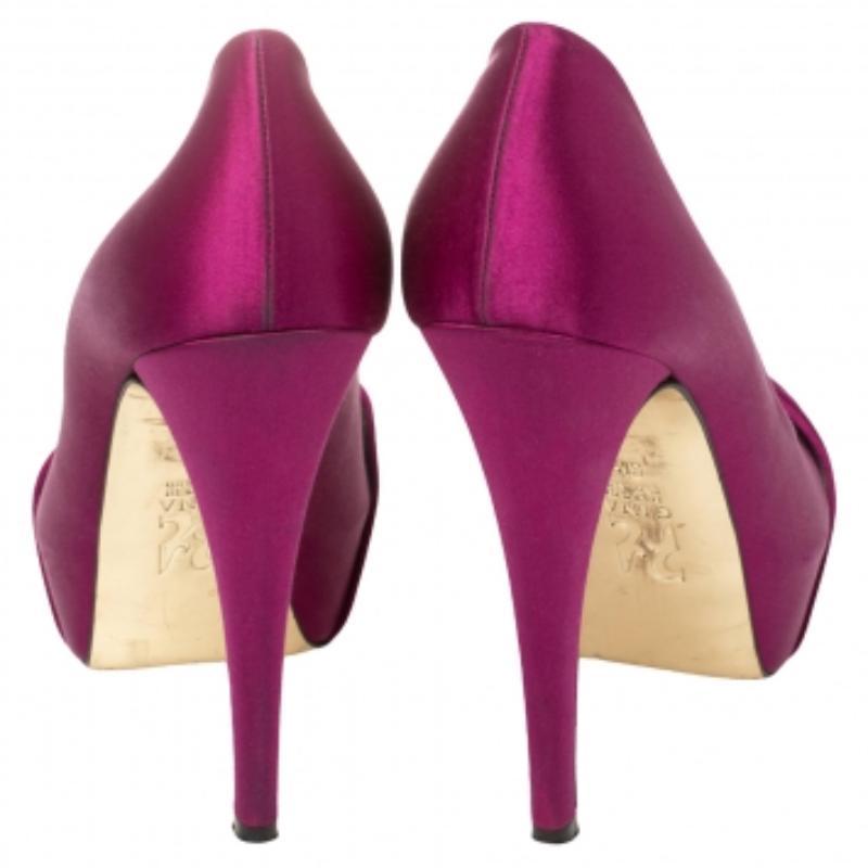 Gina Purple Satin Clair Hoodie Platform Pumps Size 38.5 For Sale 1