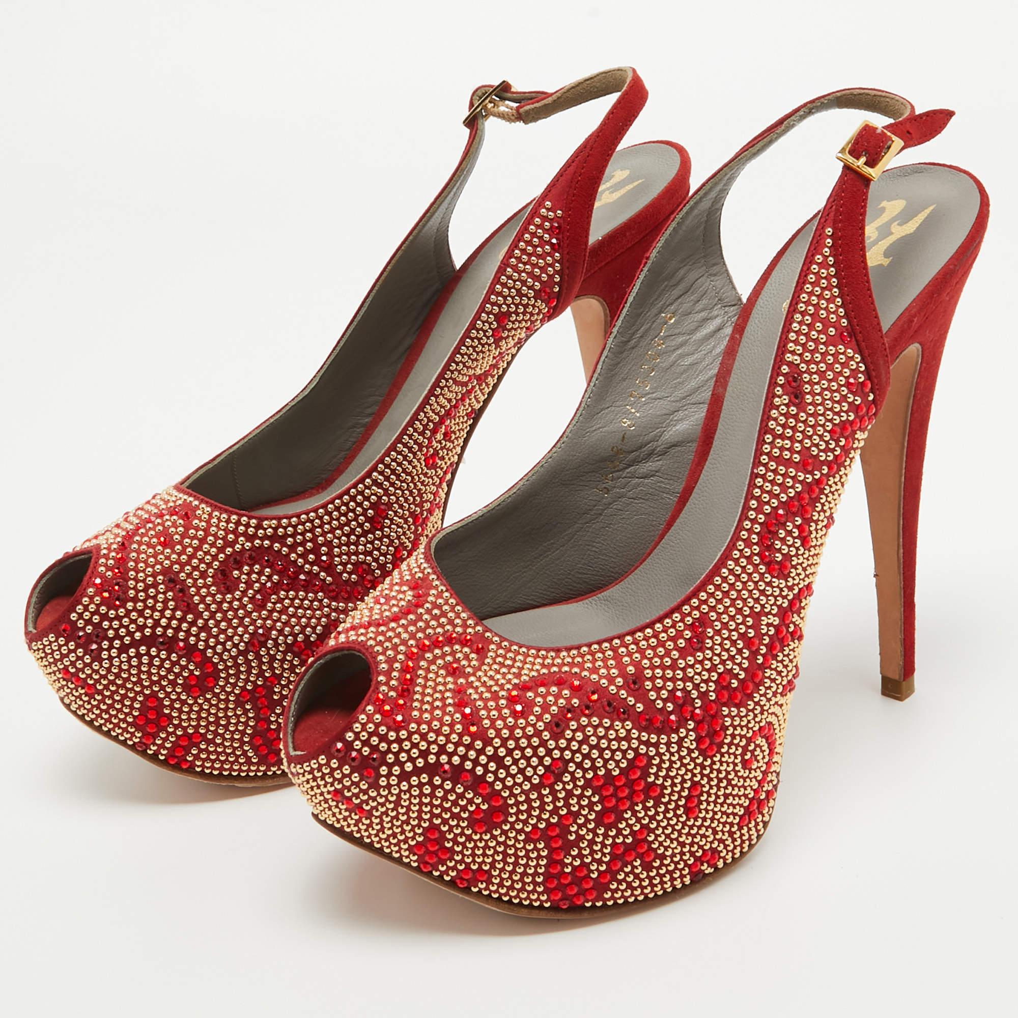 Make a chic style statement with these designer pumps. They showcase sturdy heels and durable soles, perfect for your fashionable outings!
