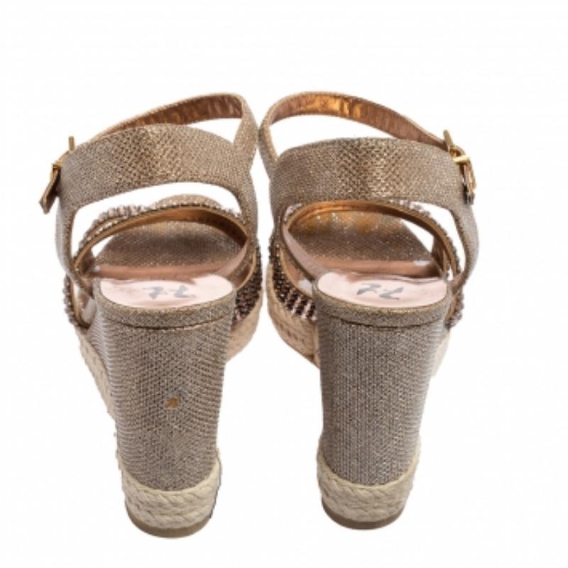 Gina Rose Espadrille Sandales compensées à plateforme, taille 40 Bon état - En vente à Dubai, Al Qouz 2