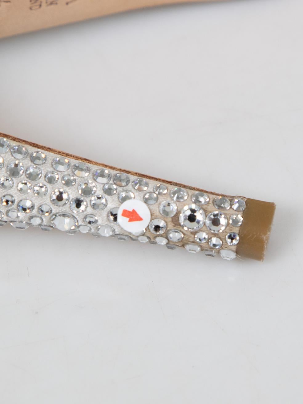 Gina Zapatos de tacón de punta con adornos de cristal plateado Talla UK 3.5 en venta 3