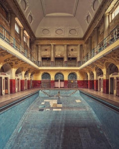 Badekultur by Gina Soden - Interior of abandoned thermal baths, photography