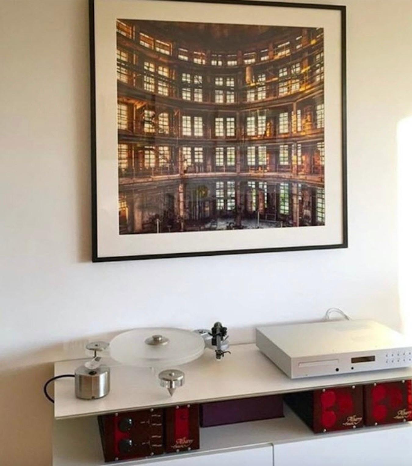 Chemical Plant par Gina Soden - Intérieur d'un lieu abandonné, urbex en vente 1