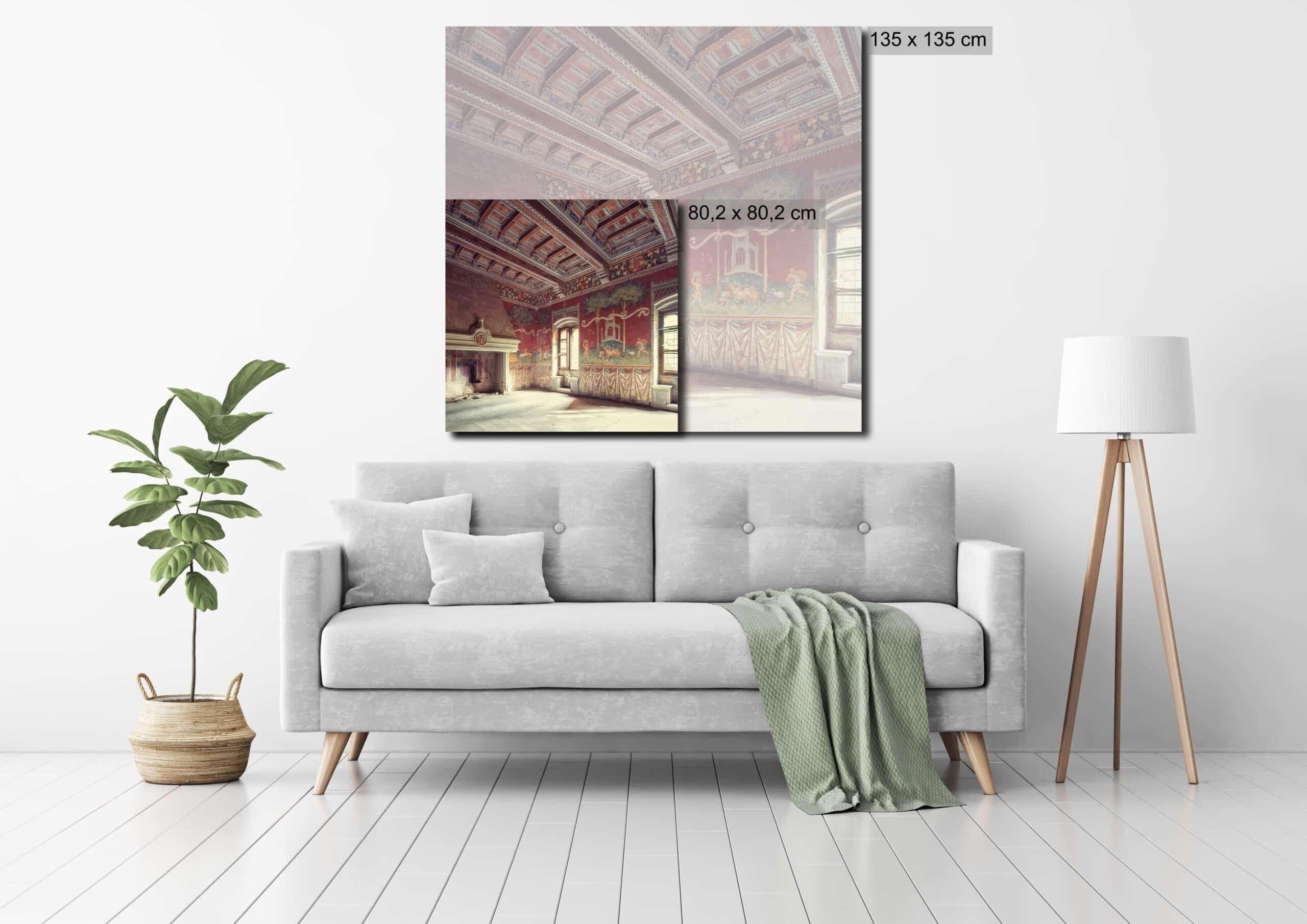 Médiéval de Gina Soden - Photographie, intérieur d'un château abandonné, Italie, urbex en vente 1