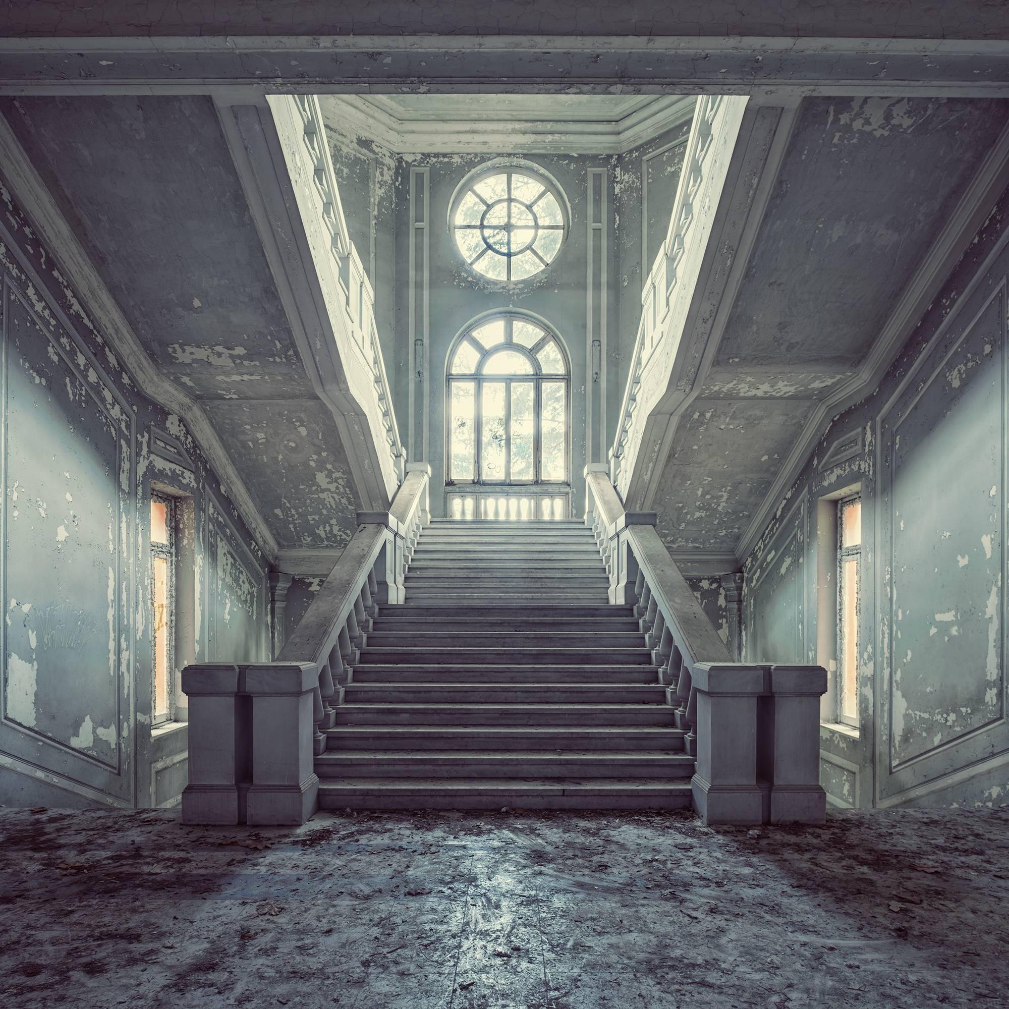 Photographie Quattro de Gina Soden - Urbex, intérieur d
un refuge abandonné, Italie
