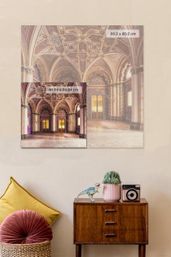 Viola Vivido par Gina Soden - Photographie de lieux abandonnés, Italie, violet et or