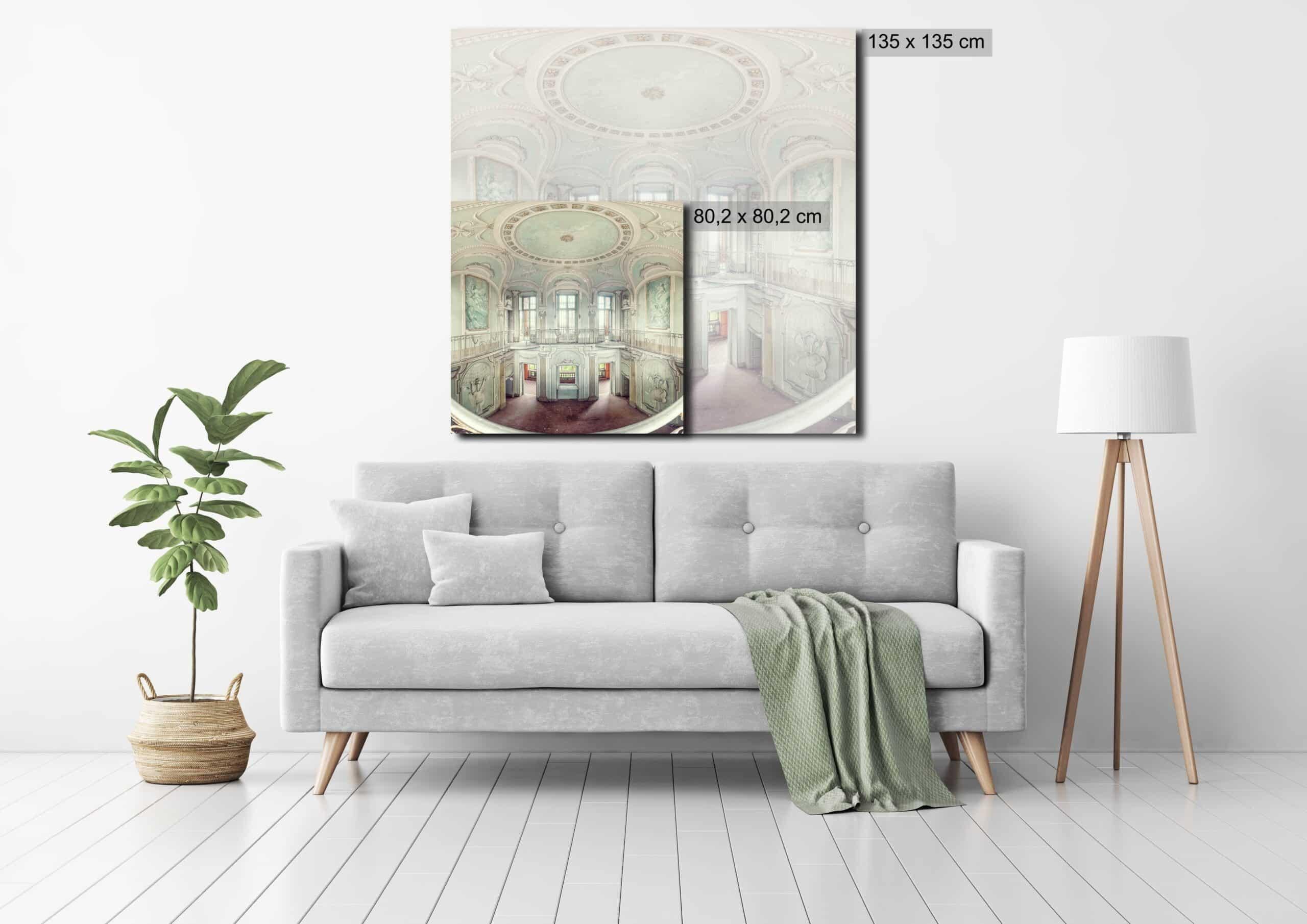 White Villa di Gina Soden - Fotografia di interni di edifici abbandonati, Italia in vendita 1