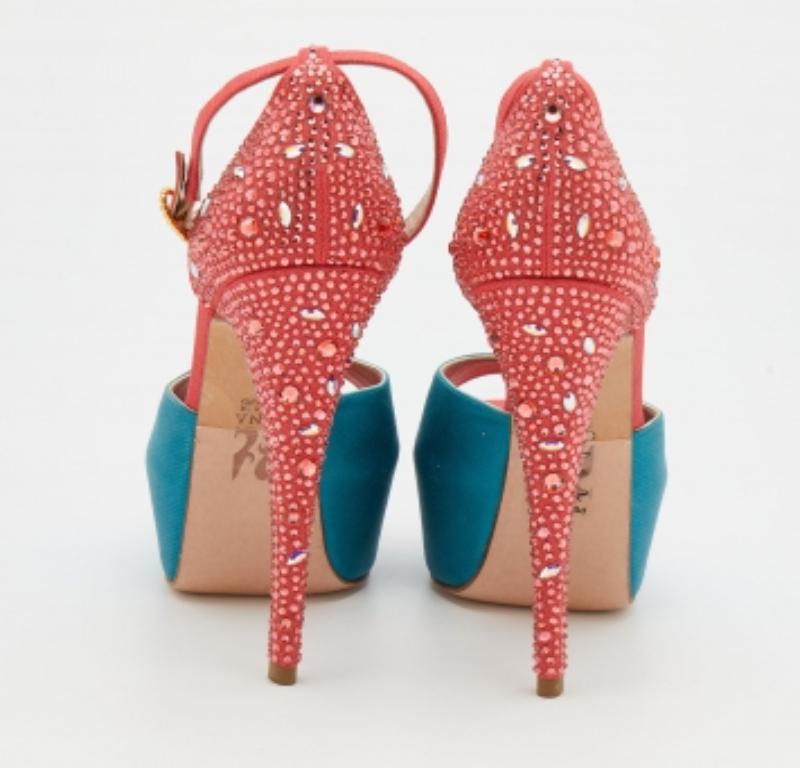 Gina Turquoise/Rouge Satin & Canvas Crystal Platform Ankle Strap Sandals Size 39 en vente 1