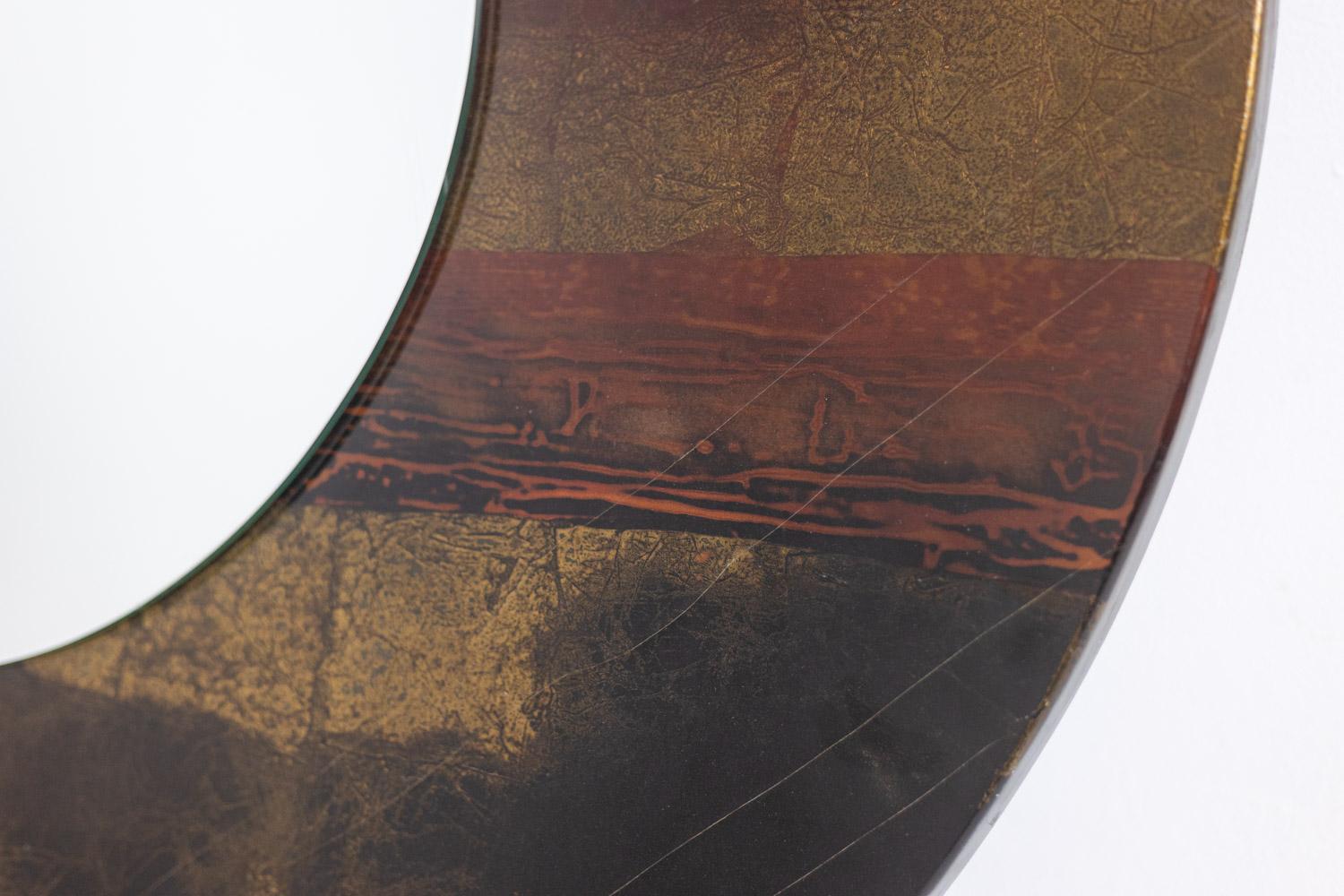 20th Century Ginette Clement. Round lacquer mirror. Year 1966. For Sale