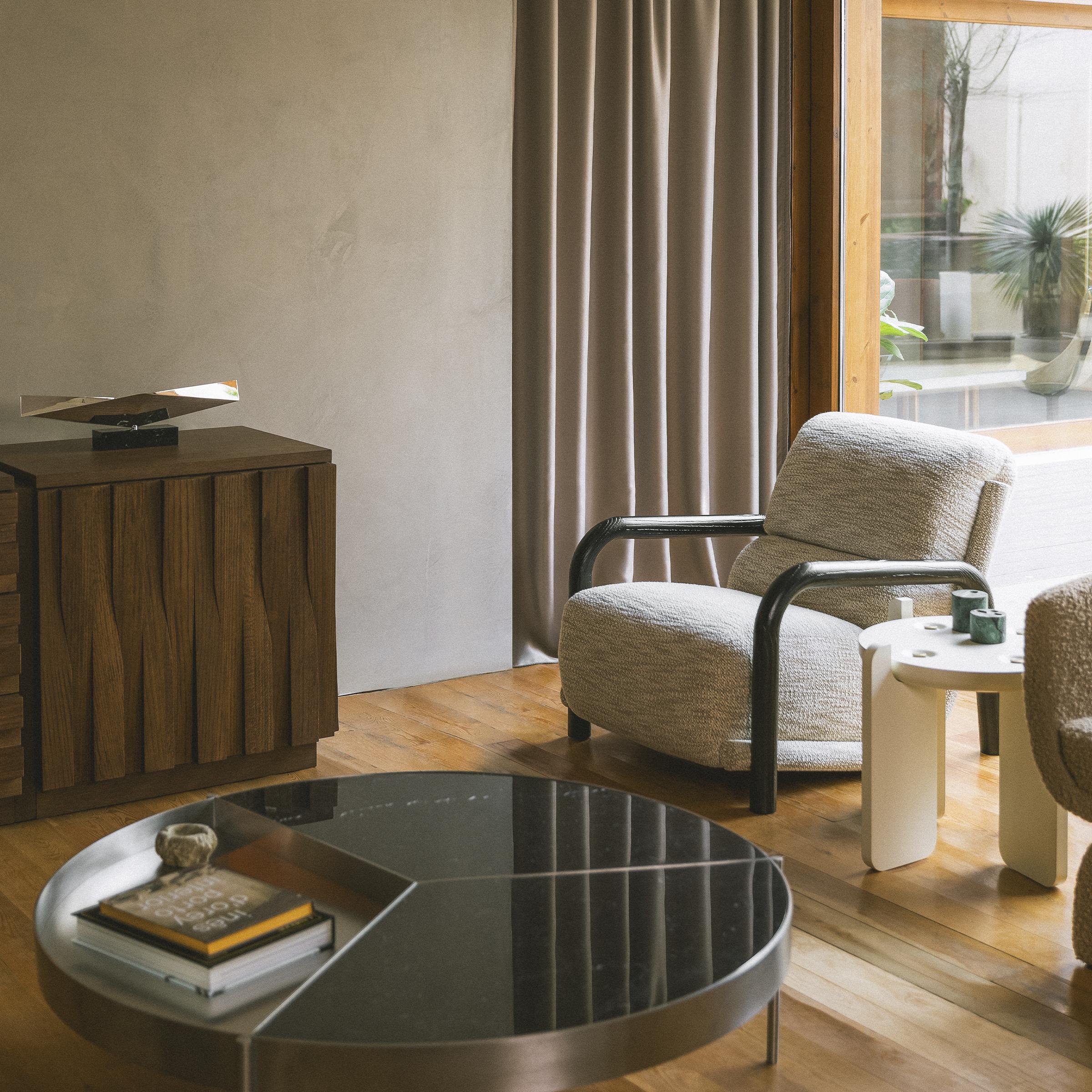 Poltrona Ginga XL in Oak nero, realizzata a mano in Portogallo da Duistt in vendita 2