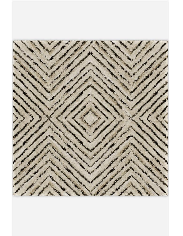 Tappeto Ginger di Janice Joostema.
Dimensioni: D. A. 200 x L. 200 cm
Materiali: Viscosa, lino.

Nata e cresciuta a Vancouver, in Canada, nel 1995, di origini figiane e olandesi, Janice è cresciuta recitando e facendo la modella, proprio come suo