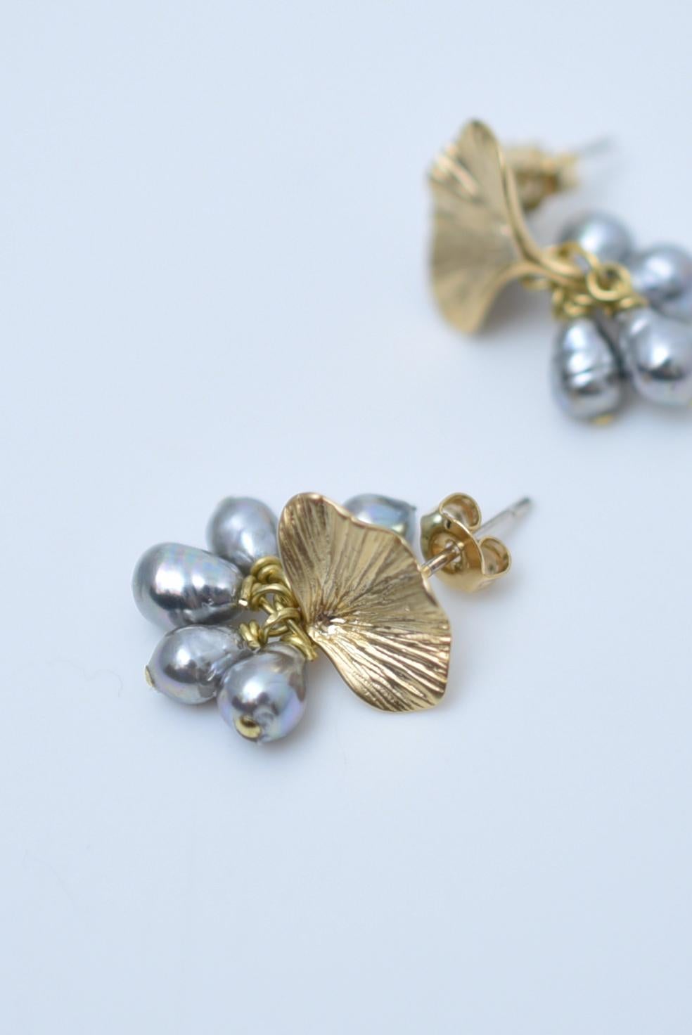 Artisan ginkgo petit earring  / vintage jewelry , 1970's vintage parts, vintage parts For Sale