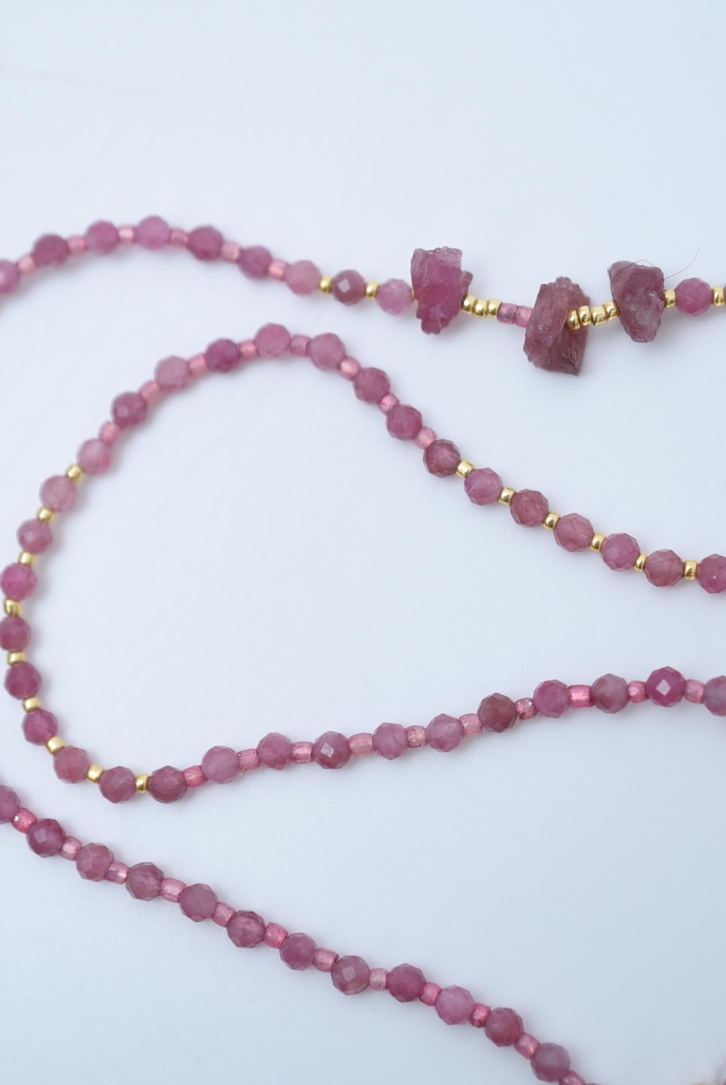 ginkgo pink short necklace  / vintage jewelry , 1970's vintage parts For Sale 1