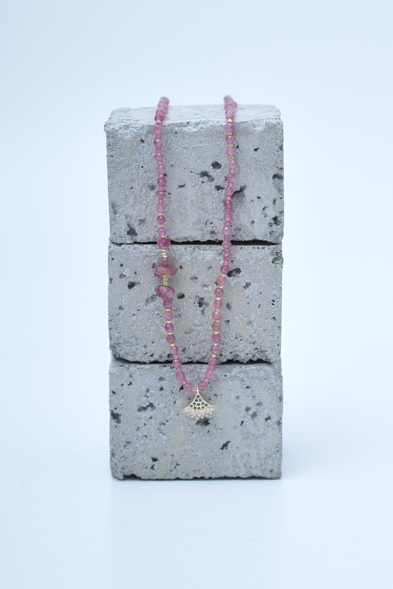 collier court ginkgo rose  Pièces de joaillerie vintage des années 1970 en vente 3