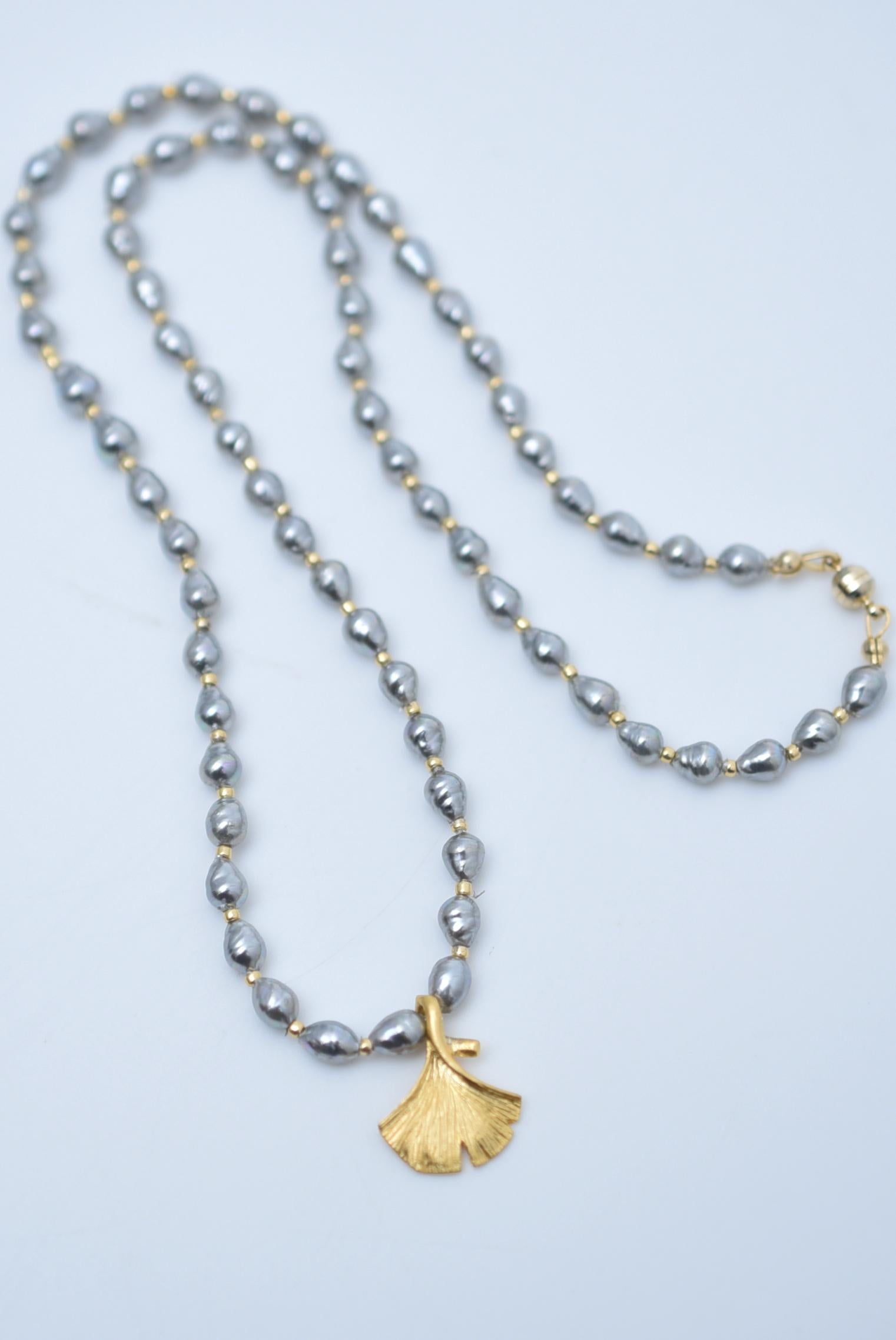 Artisan ginkgo short necklace  / vintage jewelry , 1970's vintage parts, vintage pearl For Sale