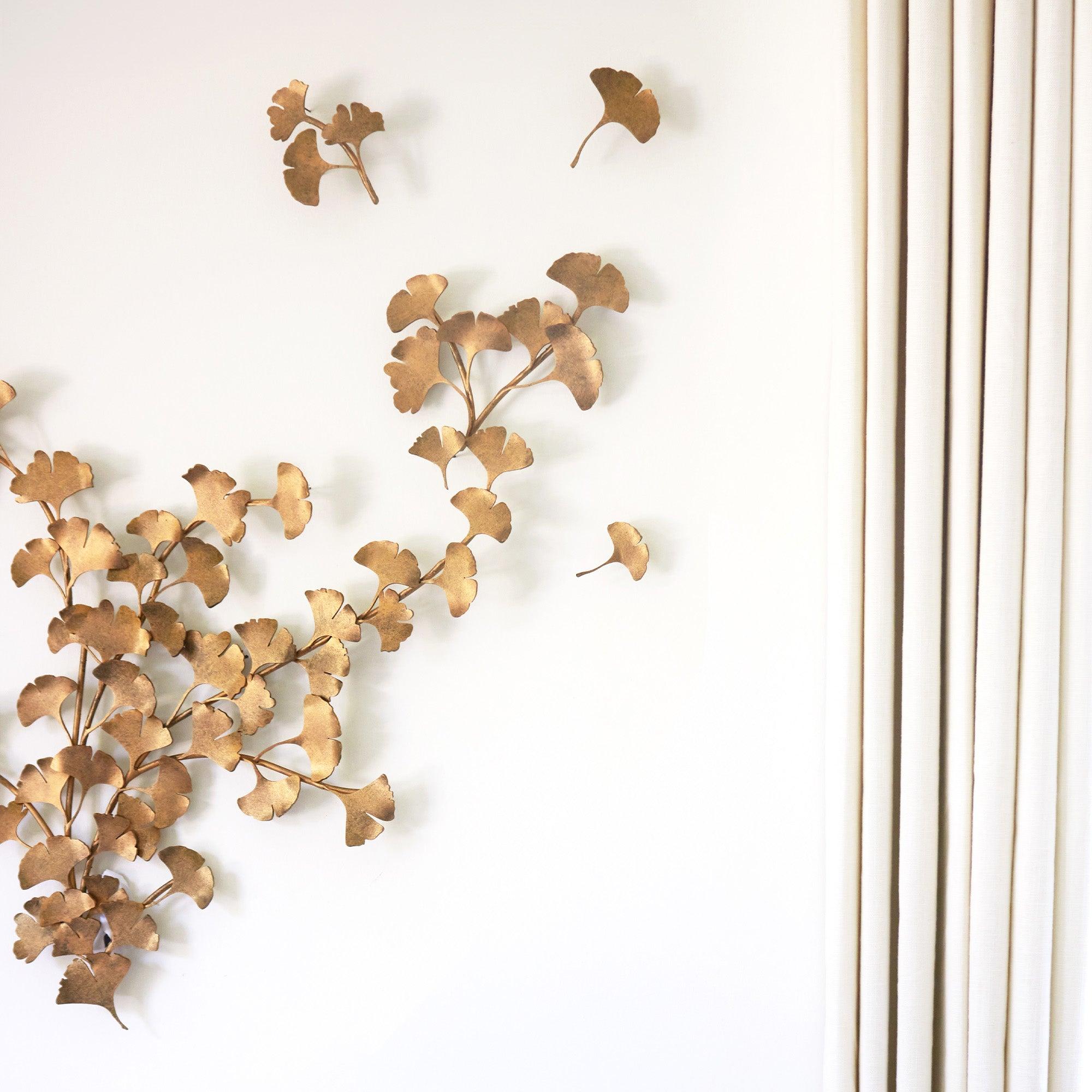 Escultura de pared Ginkgo en oro envejecido en venta 2