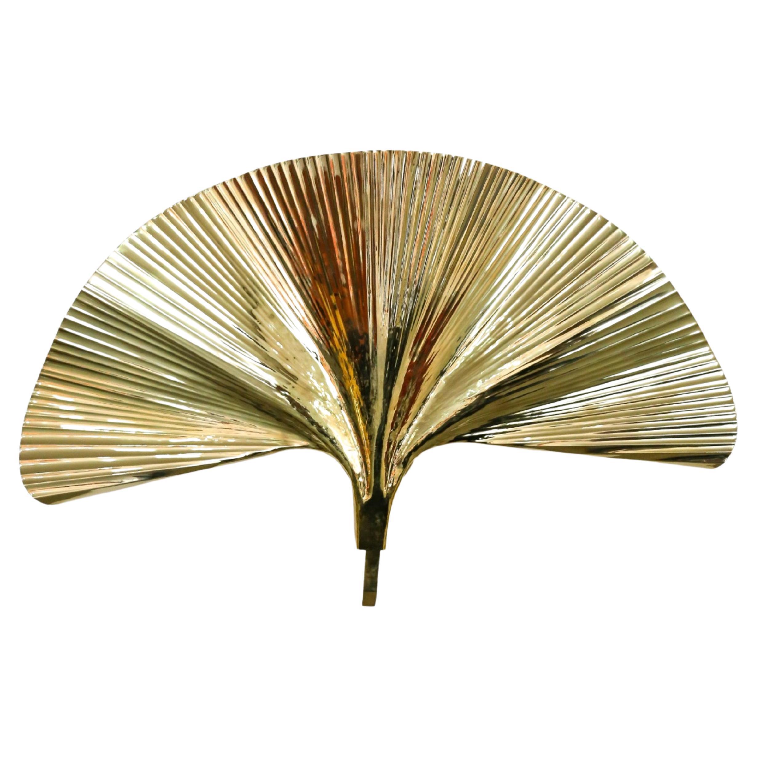 Ginko Brass Applique Lamp Single Leaf en vente