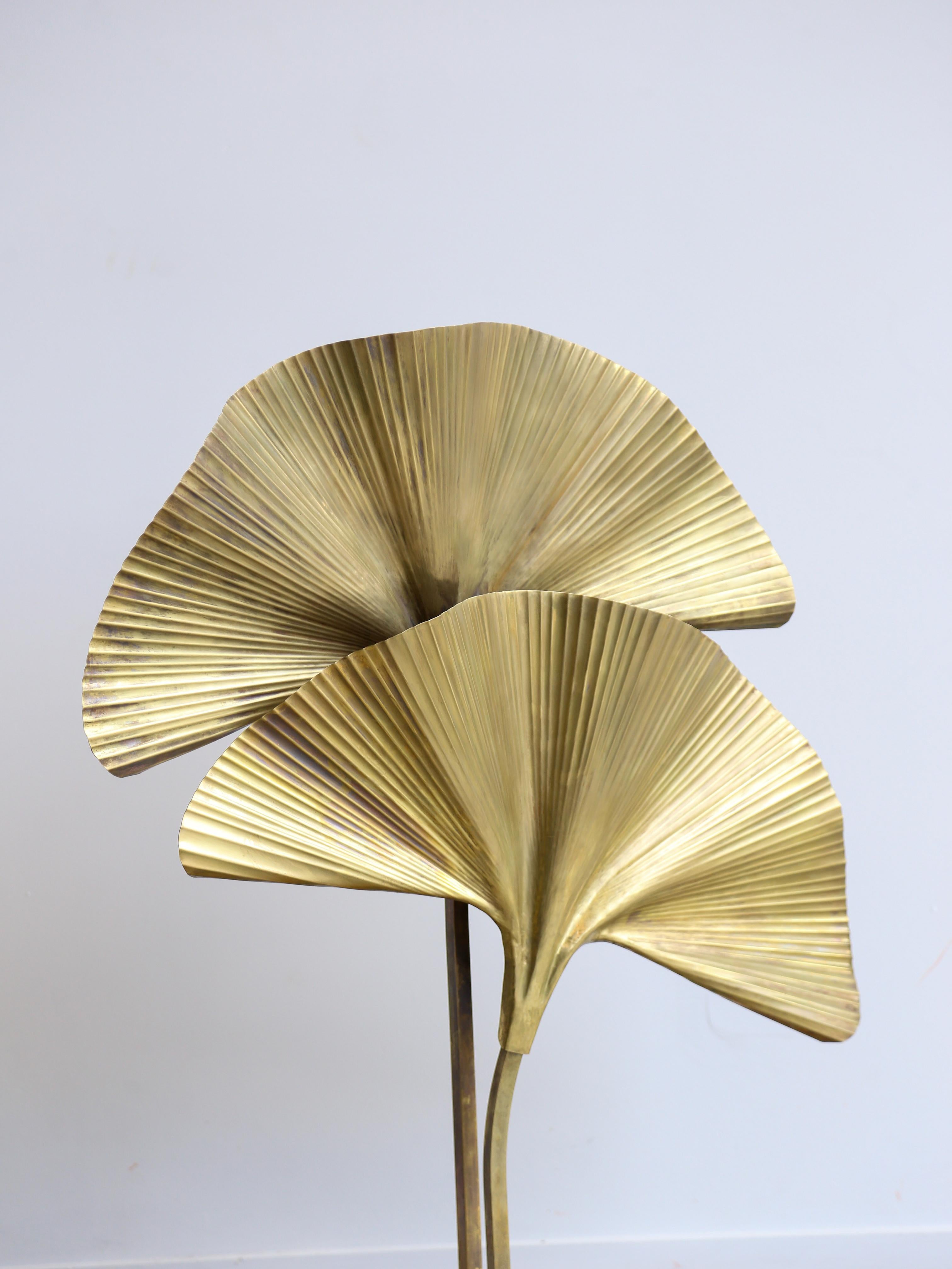 Ginko Brass Table Lamp with Two Leaves In Excellent Condition In Byron Bay, NSW
