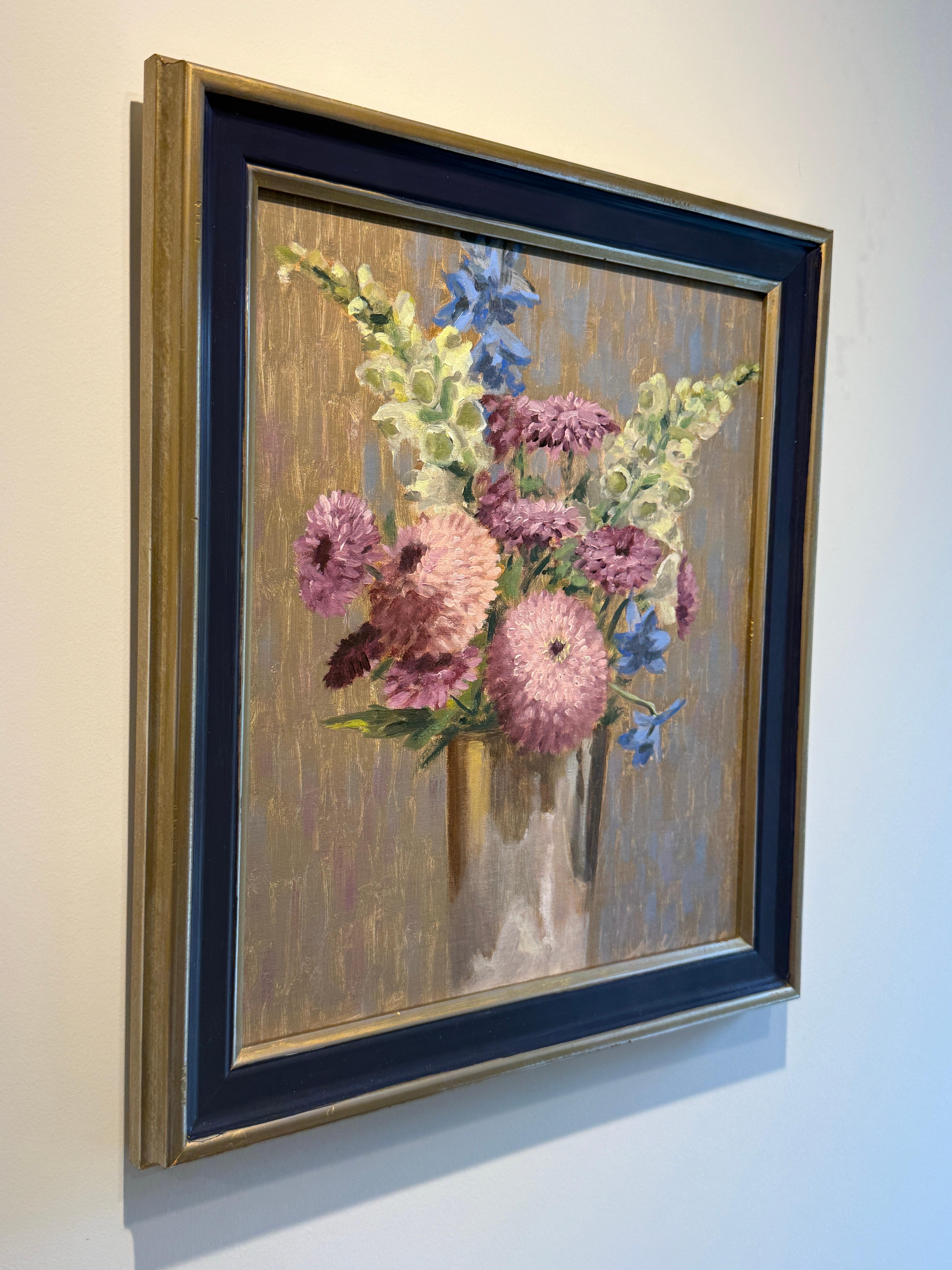 Un bouquet per un weekend di marzo - Still-Life Painting Marrone di Ginny Williams