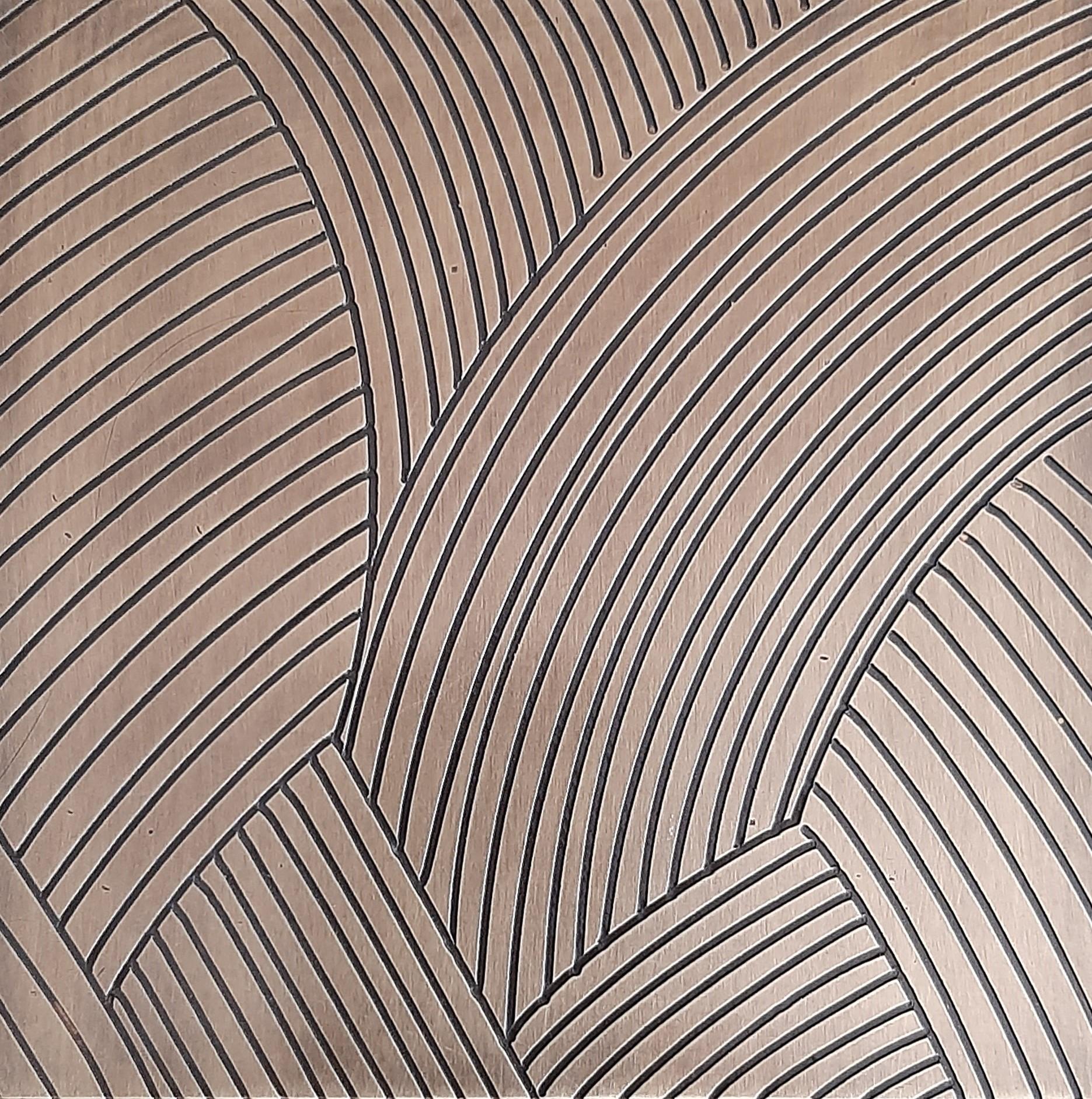 Tavolino Gino 1B - H. 50 cm x Ø 45 cm - Ottone inciso a mano, finitura oro invecchiato In condizioni Nuovo in vendita a Marrakech, MA