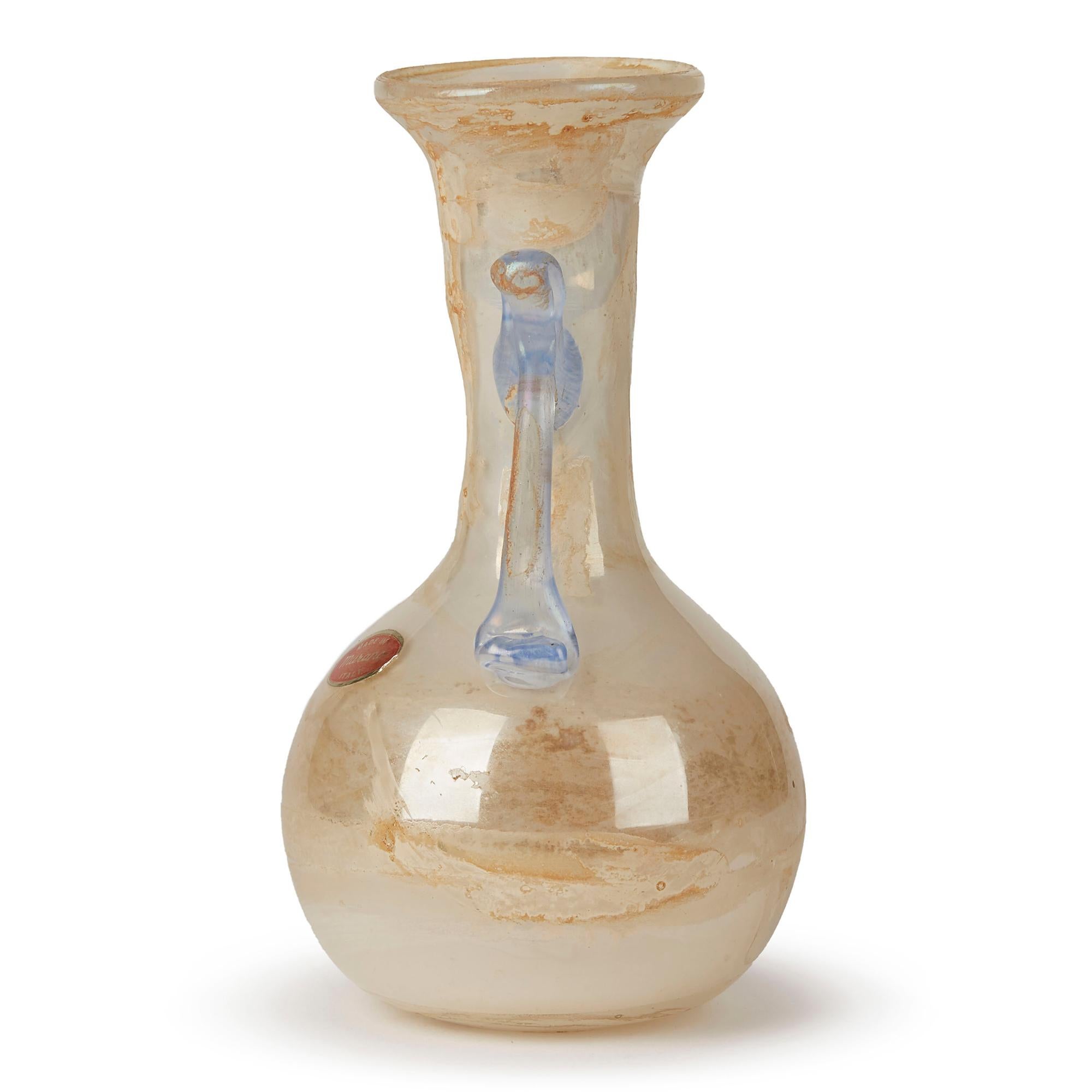20th Century Gino Cenedese Attributed Murano Scavo Twin Handled Art Glass Vase For Sale