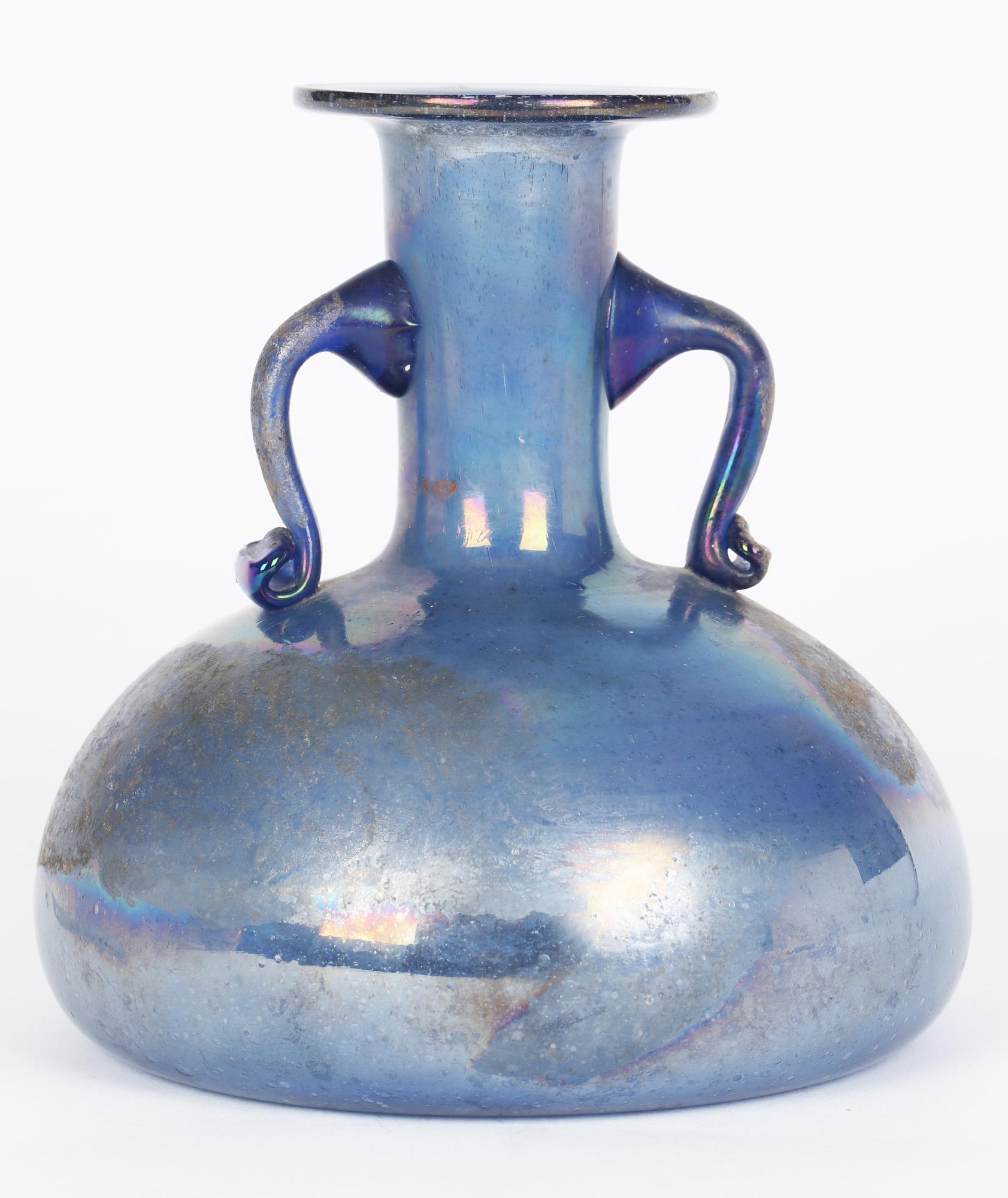Blown Glass Gino Cenedese 'Italian, 1907-1973' Murano Scavo Twin Handled Art Glass Vase For Sale