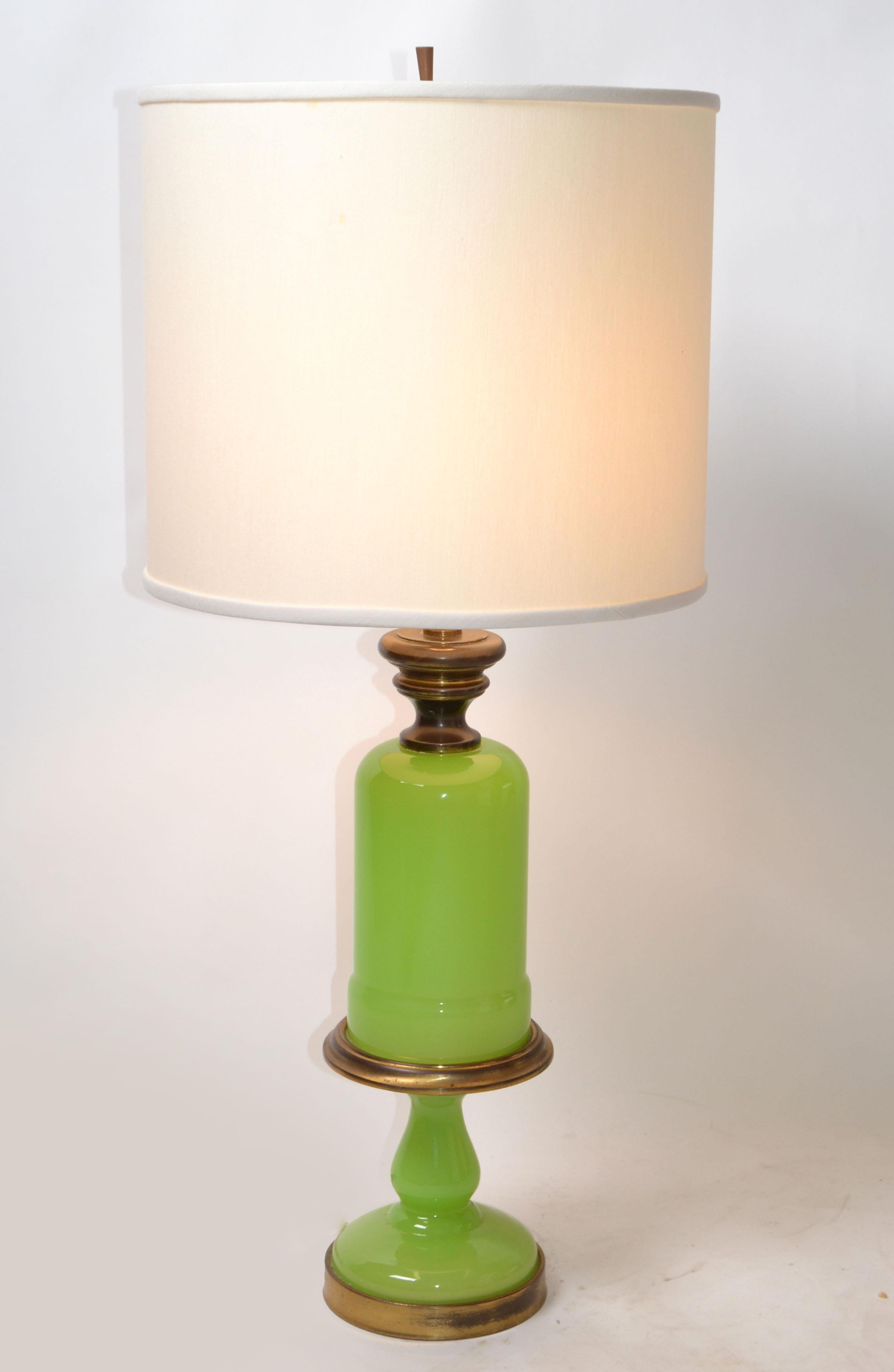 Gino Cenedese Jade Green Murano Glass  & Brass Table Lamp Art Deco Italy, 1950 For Sale 1