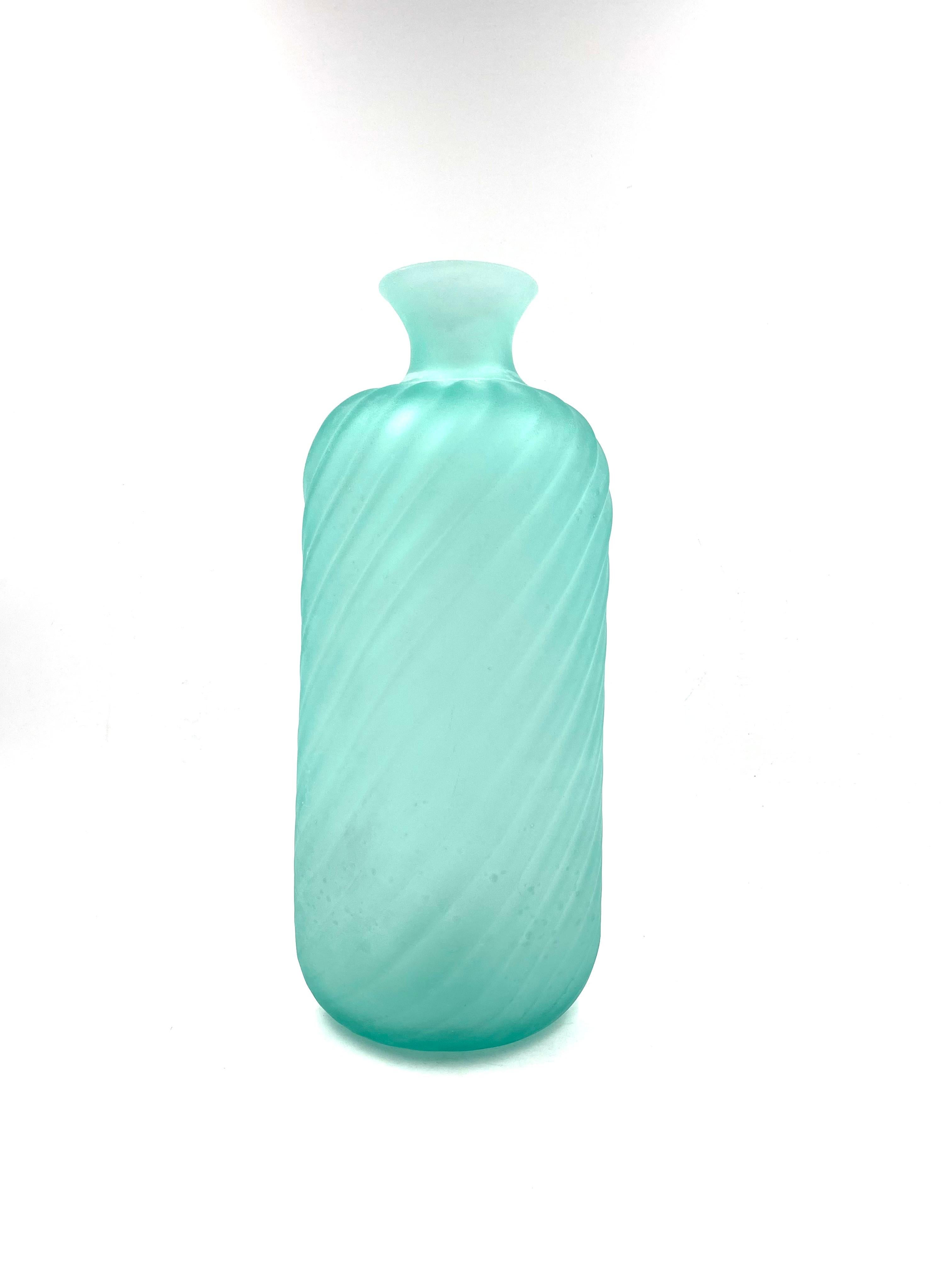 Gino Cenedese, Murano Frosted Glass Aqua Green Vase, Cenedese, Murano Italy 1970 In Excellent Condition For Sale In Firenze, IT
