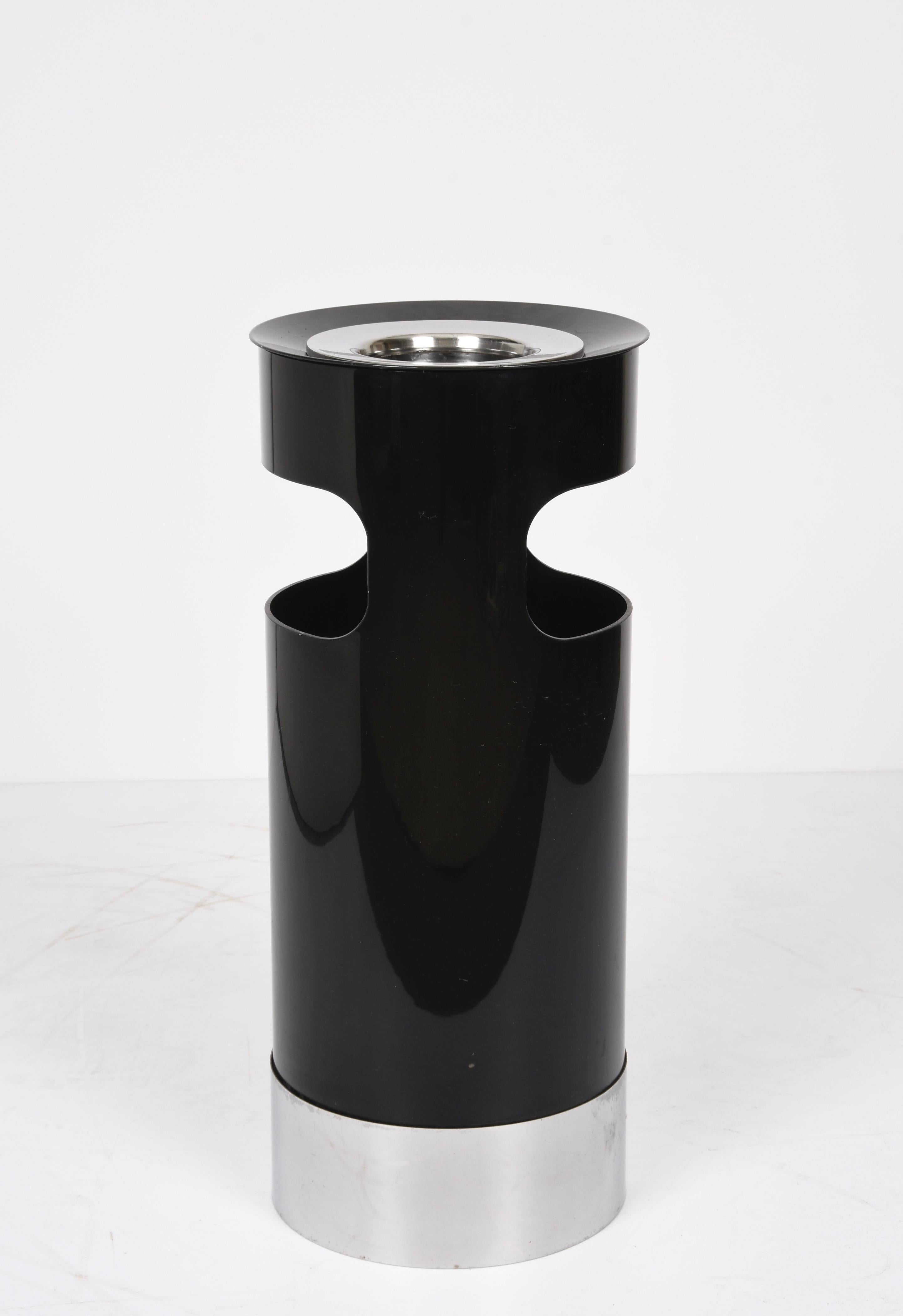 Gino Colombini Midcentury Black Umbrella Stands or Ashtray for Kartell, 1970 For Sale 6