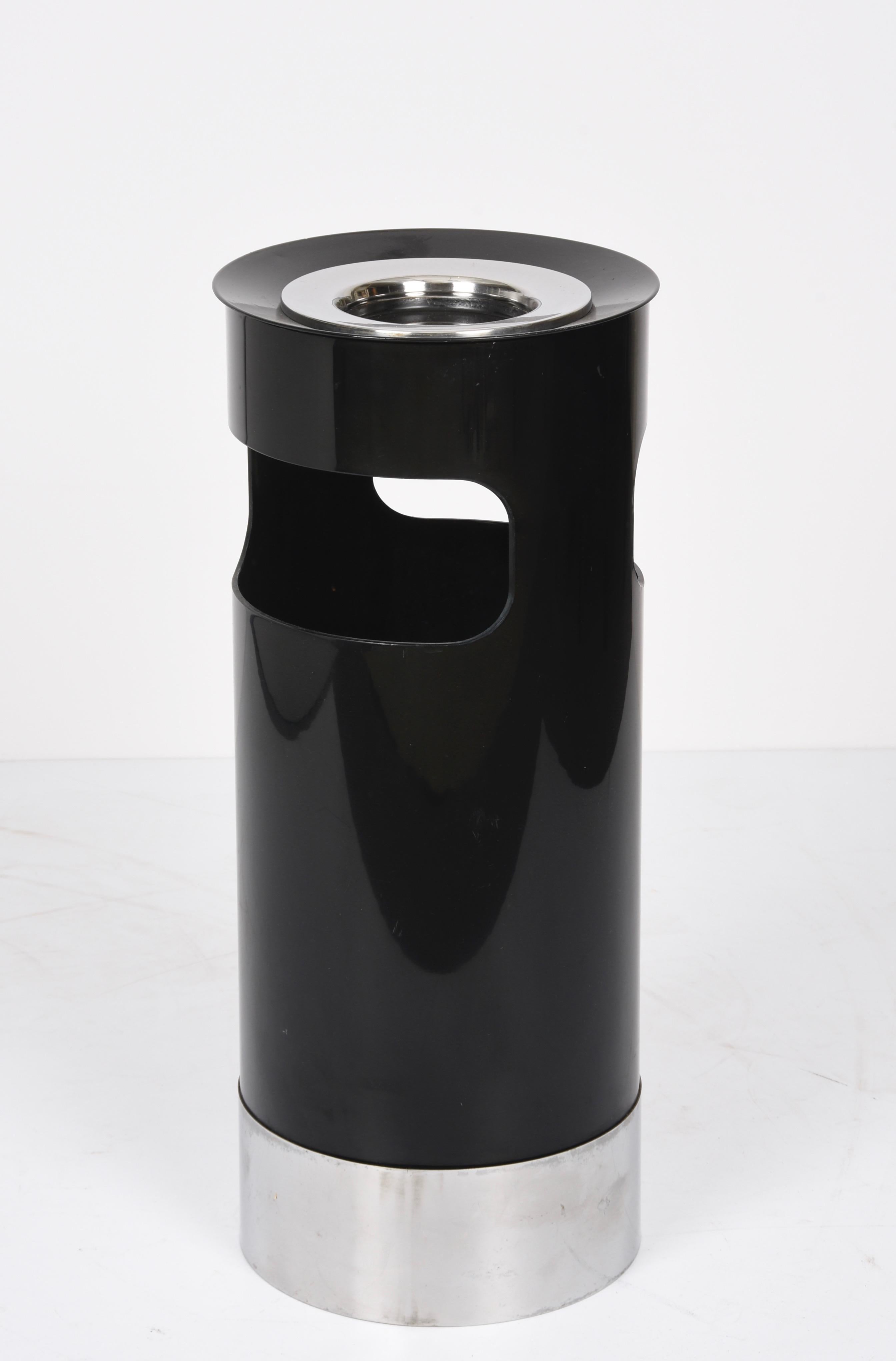 Gino Colombini Midcentury Black Umbrella Stands or Ashtray for Kartell, 1970 For Sale 10