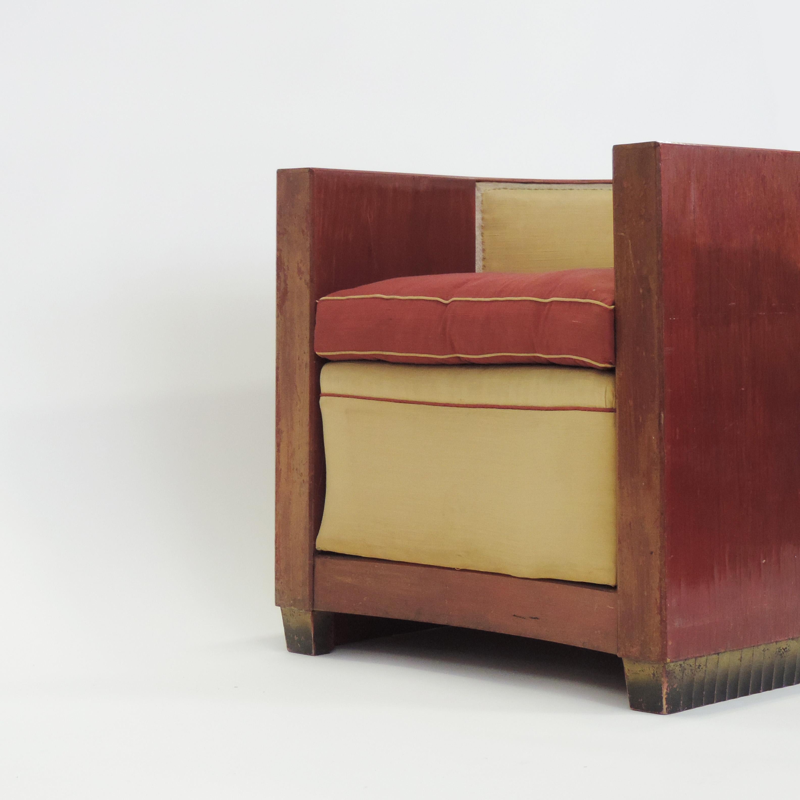 Gino Maggioni Red Stained Armchair for Arredamenti Borsani Varedo, Italy, 1920s 4