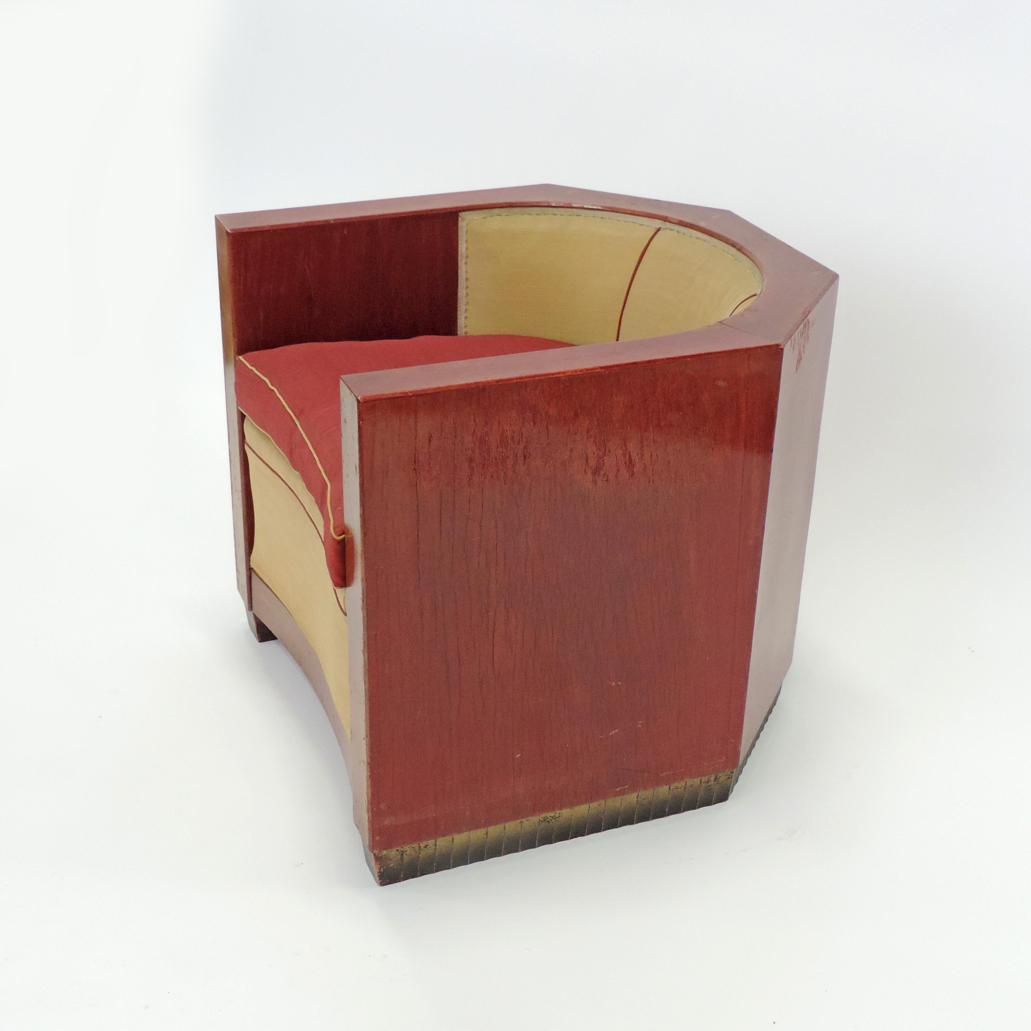 Early 20th Century Gino Maggioni Red Stained Armchair for Arredamenti Borsani Varedo, Italy, 1920s