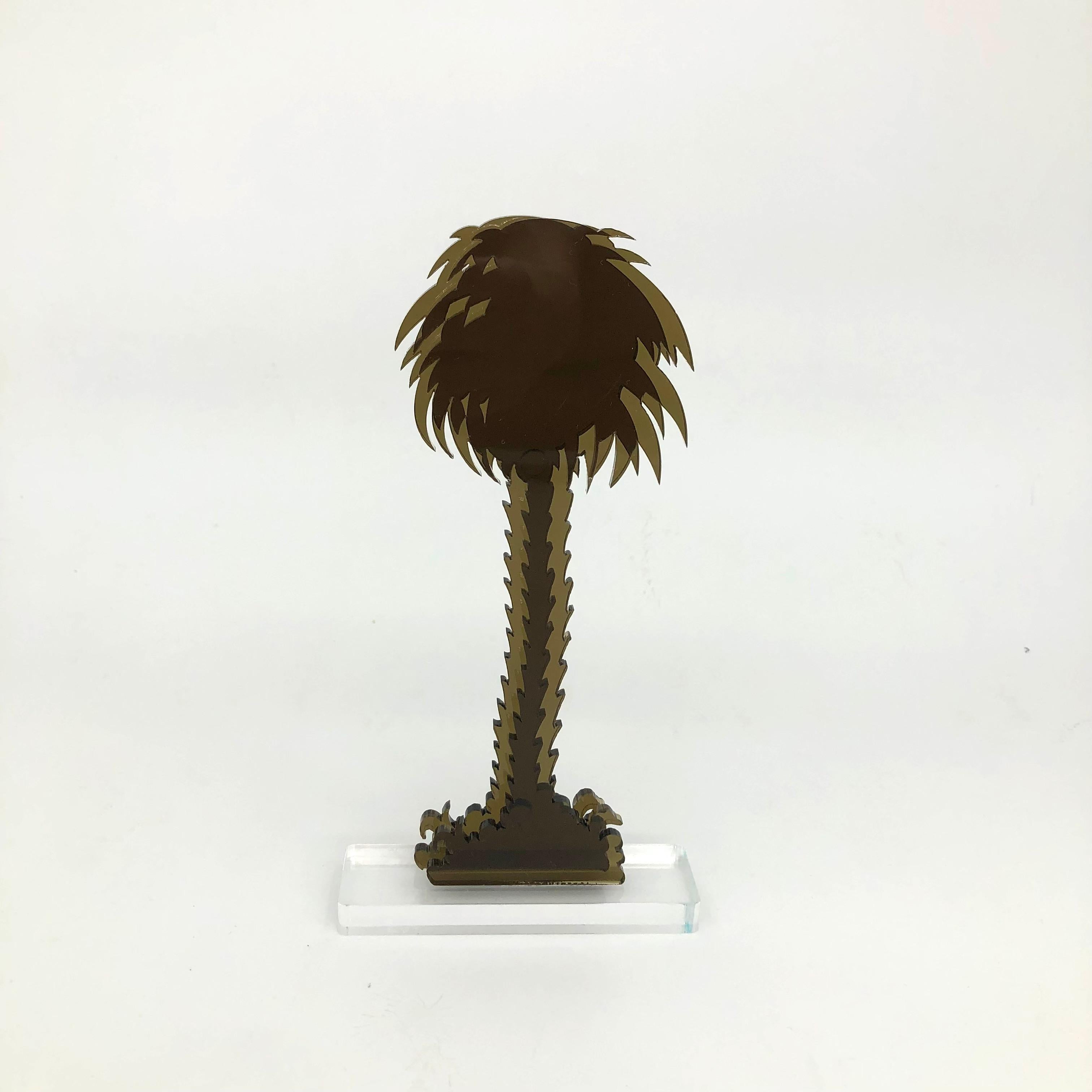 Gino MAROTTA (1935-2012)
Palma artificiale, 2010
Edition Artbeat arrêtée
Sculpture, multiple en méthacrylate coloré bronze et découpé. Signé sur la base.
Haut. : 19 cm Long. : 10 cm

Gino MAROTTA (1935-2012)
Palma artificiale, 2010
Edition Artbeat,