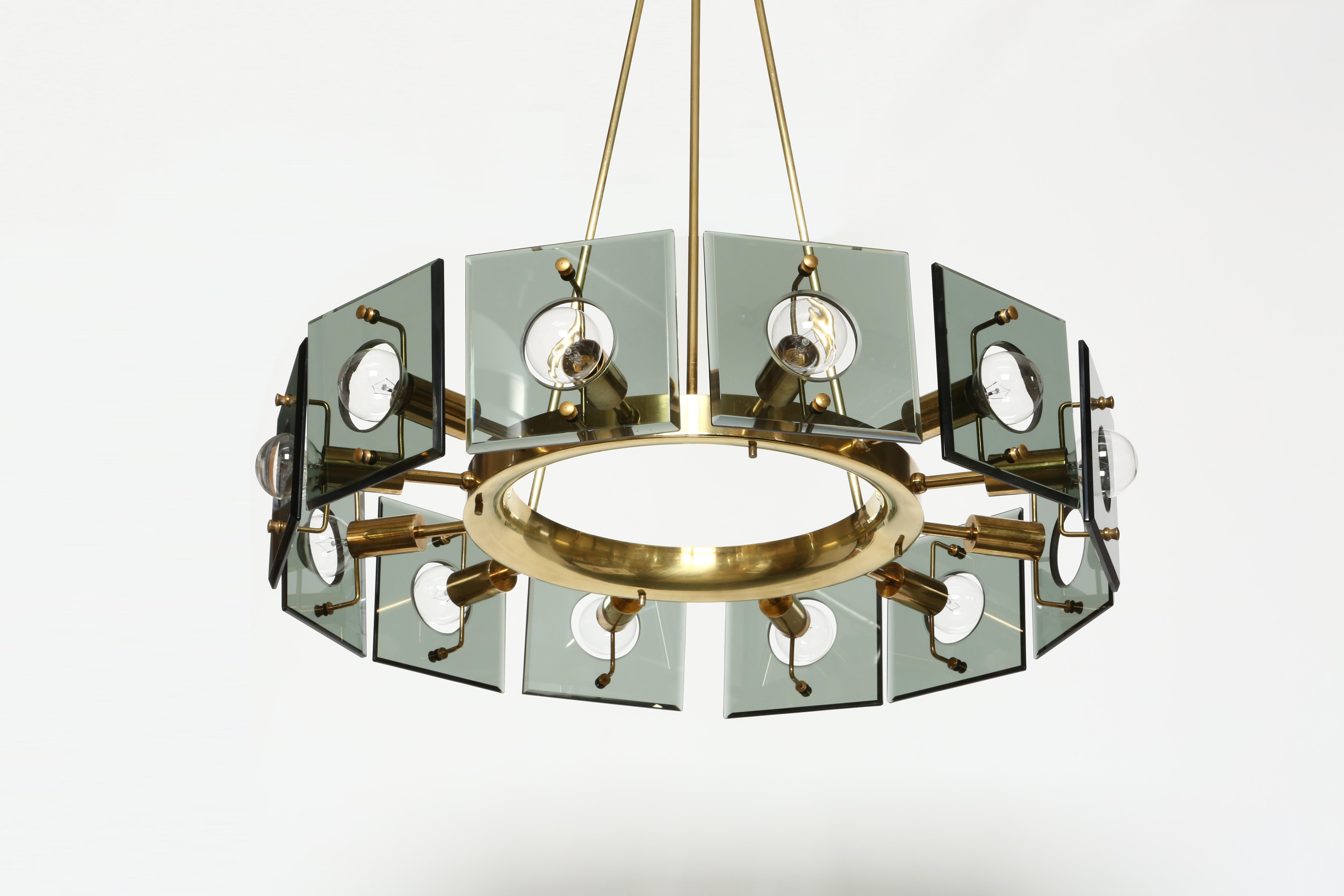 Gino Paroldo Chandelier, Italy, 1960s In Good Condition For Sale In Brooklyn, NY