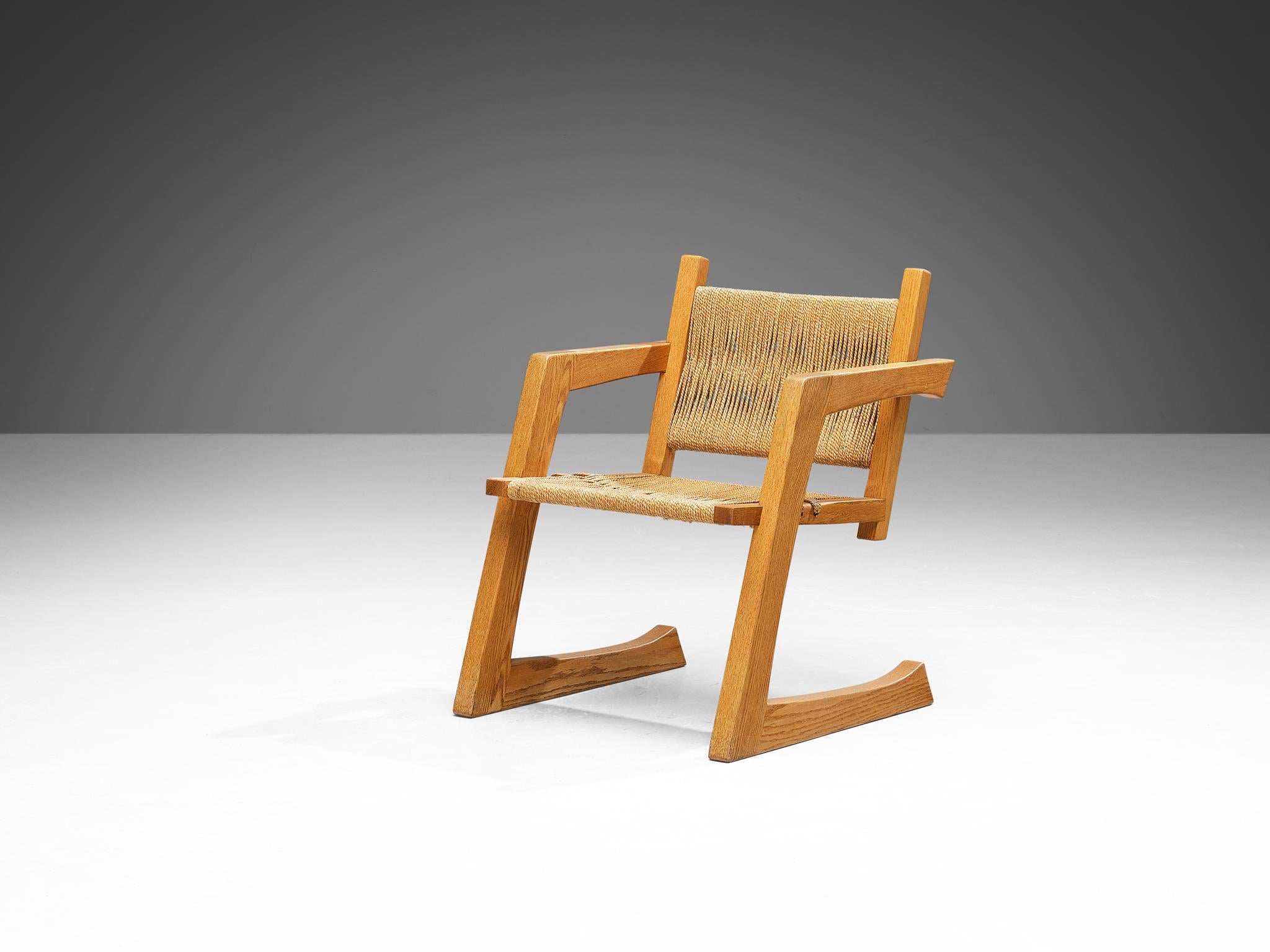 Gino Russo - Ensemble de quatre fauteuils en chêne et gazon de mer tissé  en vente 1