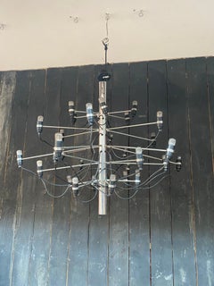 Gino Sarfatti, 2 Chandeliers, Model 2097/30, circa 1970