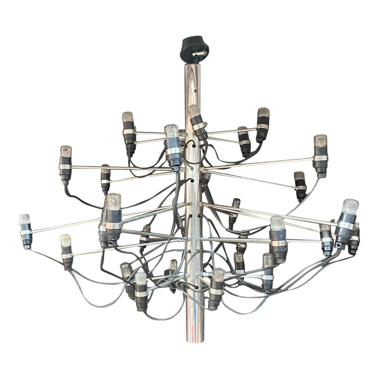 Gino Sarfatti, 2 Chandeliers, Model 2097/30, circa 1970