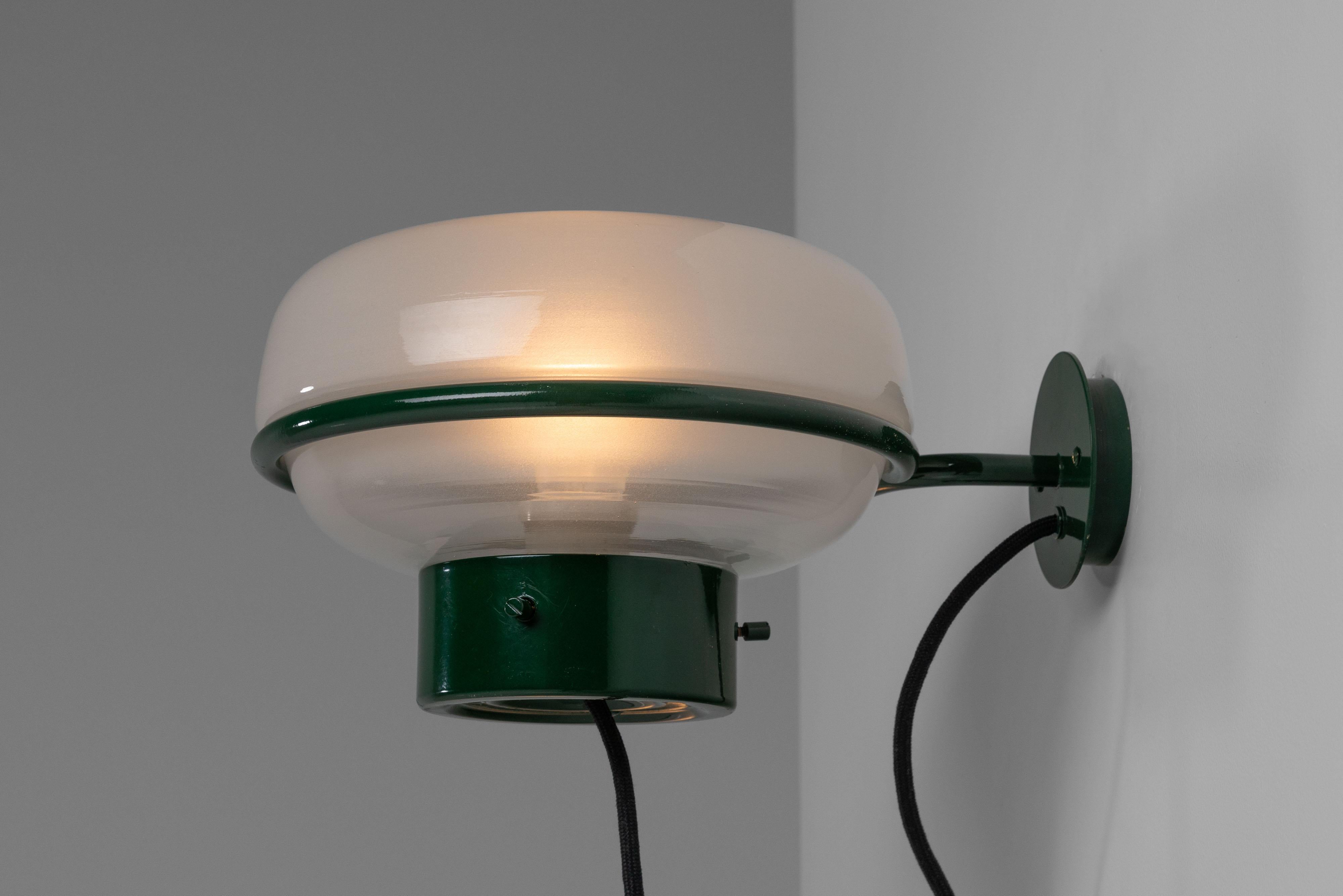 Metal Gino Sarfatti 228 wall lamps Arteluce Italy 1957 For Sale