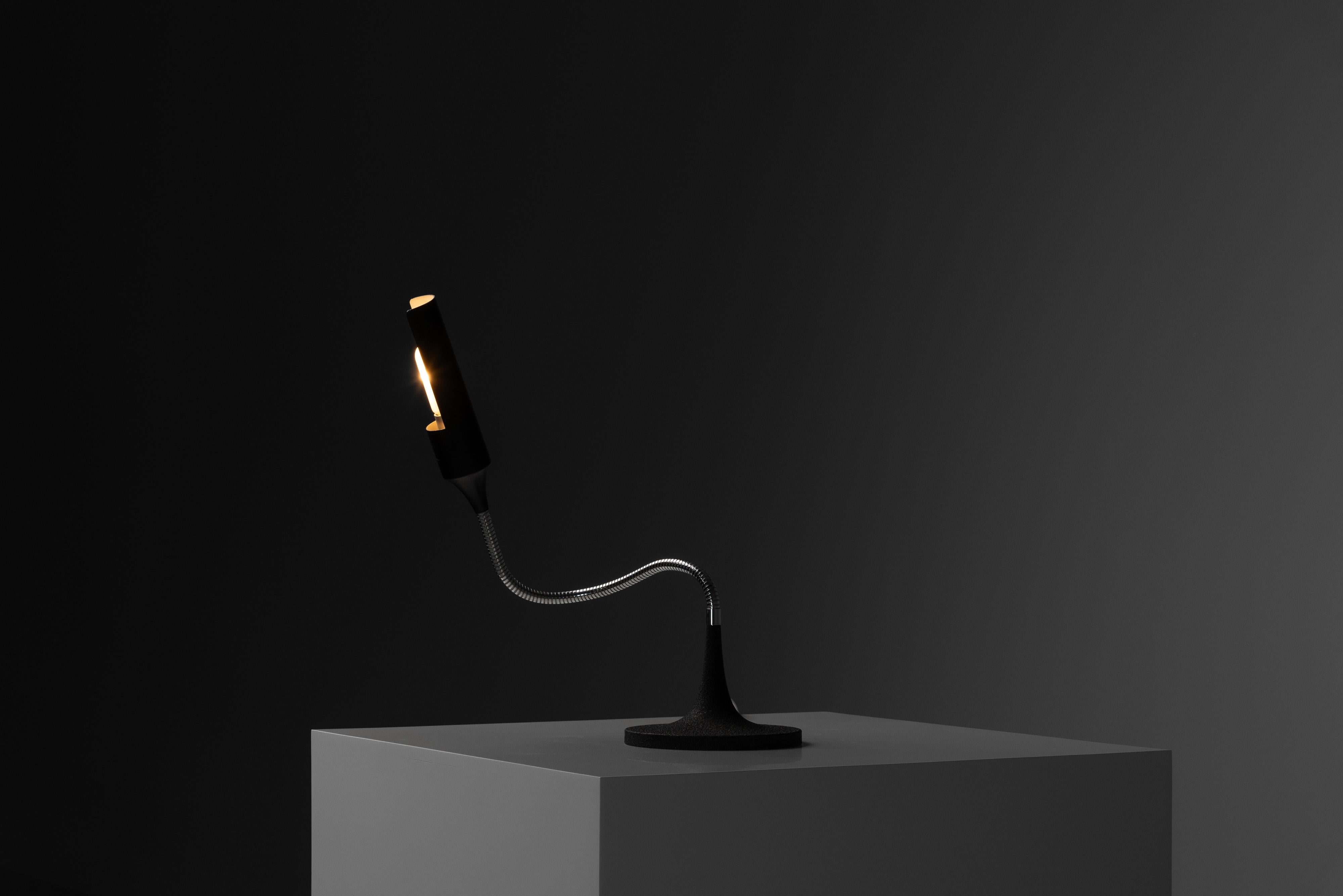 Gino Sarfatti 595 table lamp by Arteluce Italy 1961 For Sale 1