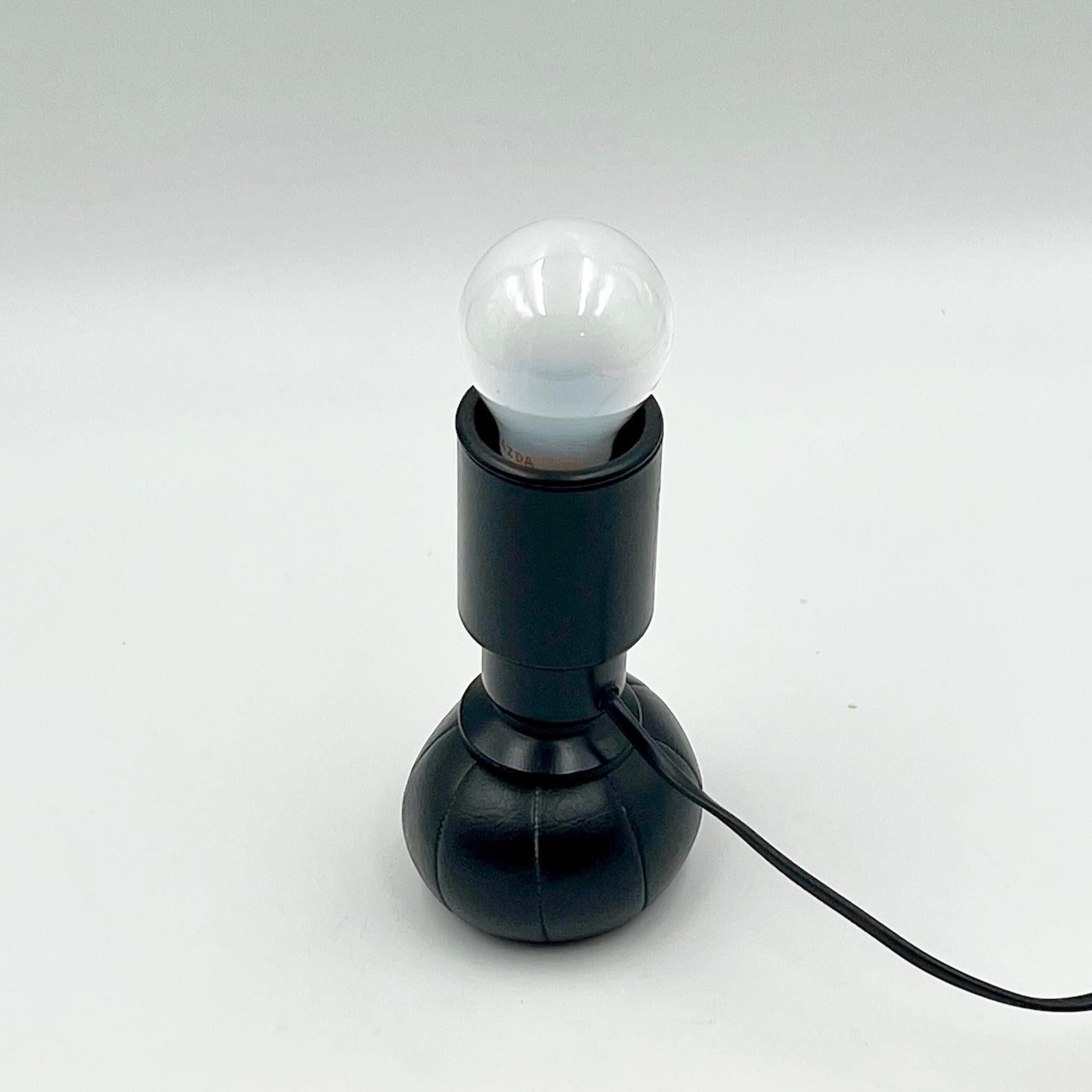 Gino Sarfatti 600C Table Lamp Arteluce, 1970s 4