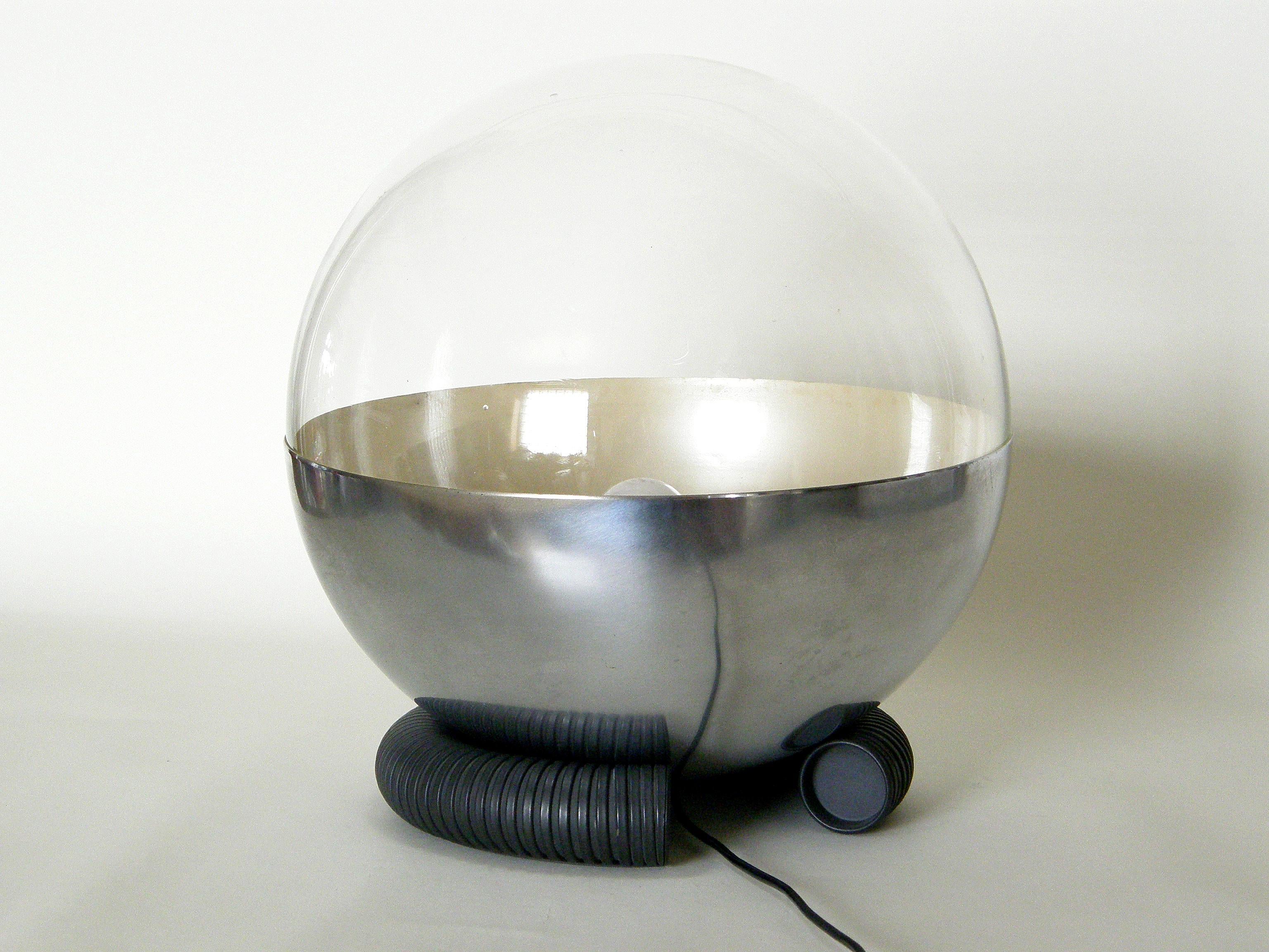 Italian Gino Sarfatti Adjustable Table Lamp for Arteluce Model Number 598, circa 1965
