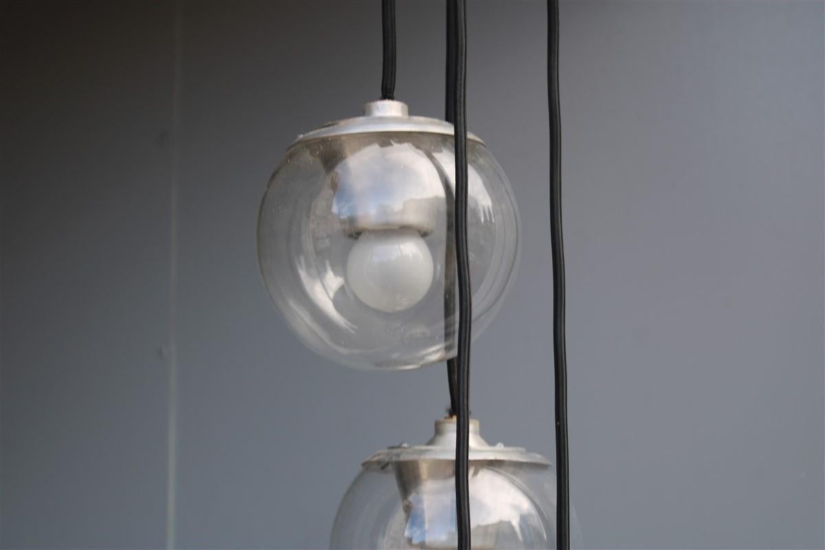 Gino Sarfatti Arteluce Lámpara de techo 1965 Modelo 2095 Bolas Vidrio Aluminio mediados del siglo XX en venta