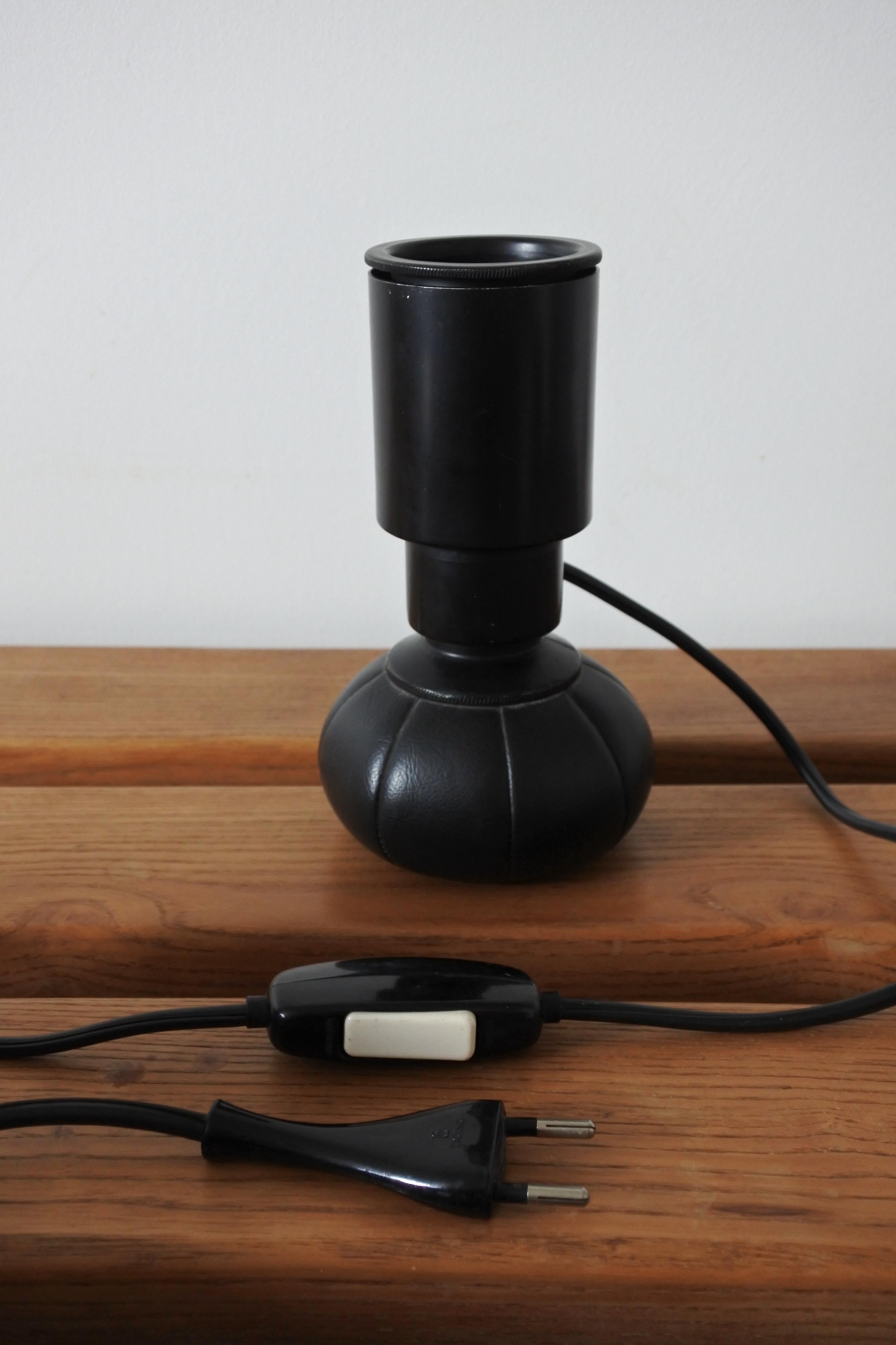 Gino Sarfatti & Arteluce, lampe de bureau ancienne 600/C, Italie, 1966 en vente 5