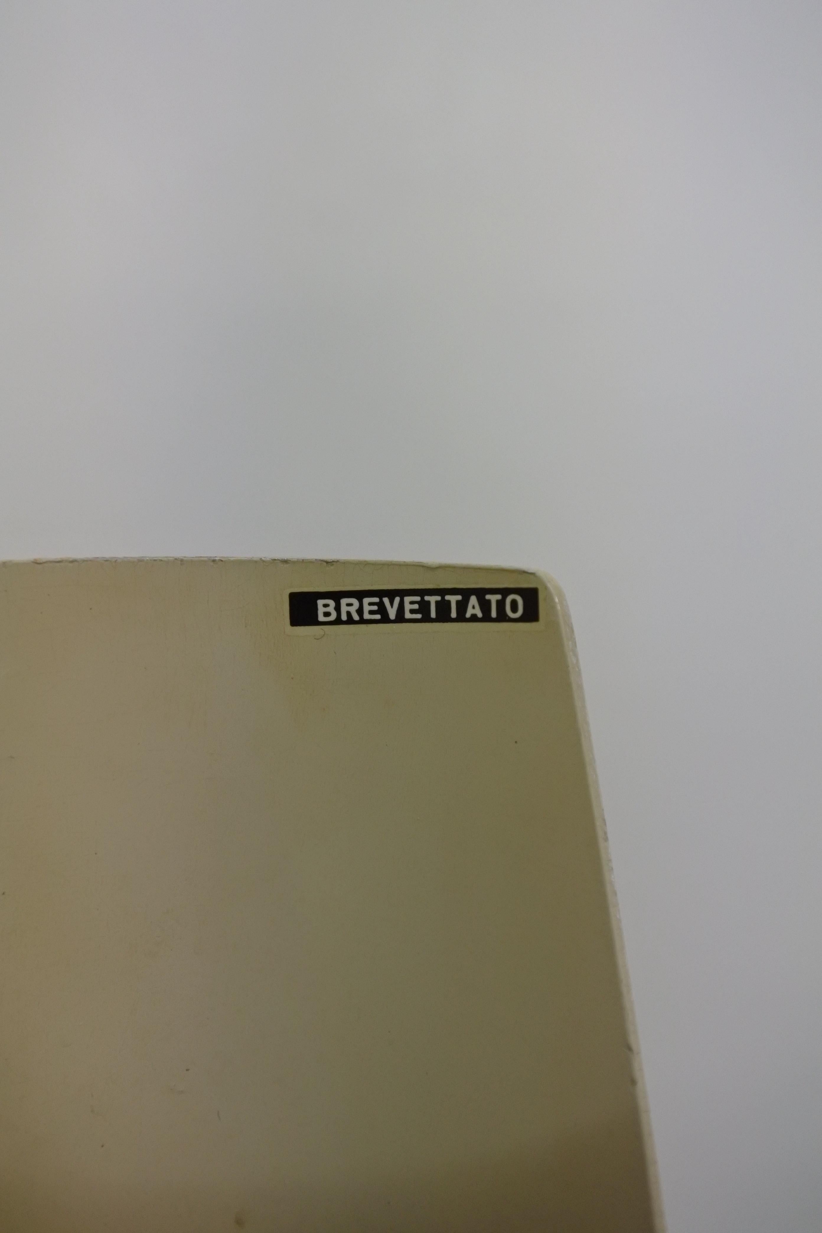 Cuir Gino Sarfatti & Arteluce, lampe de table ancienne 600/P, Italie, 1966