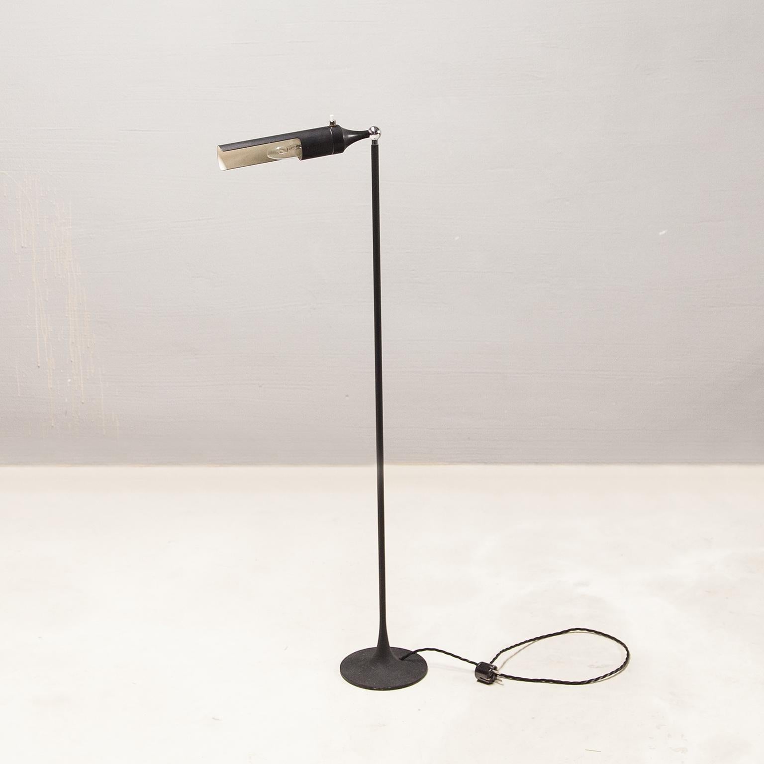 Italian Gino Sarfatti Arteluce Floor Lamp 1086 For Sale